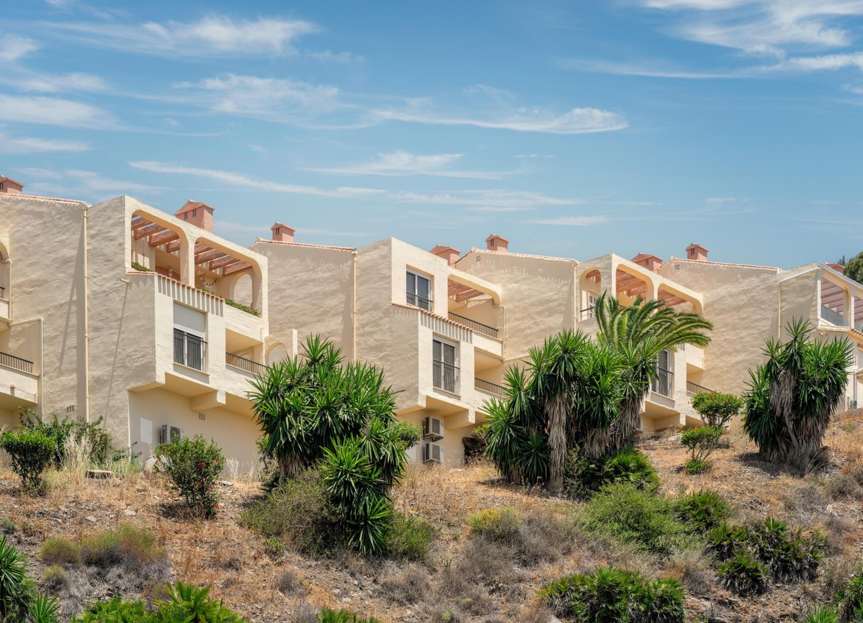 Beautiful Apartment with Stunning Sea Views, Perfect for Relaxation