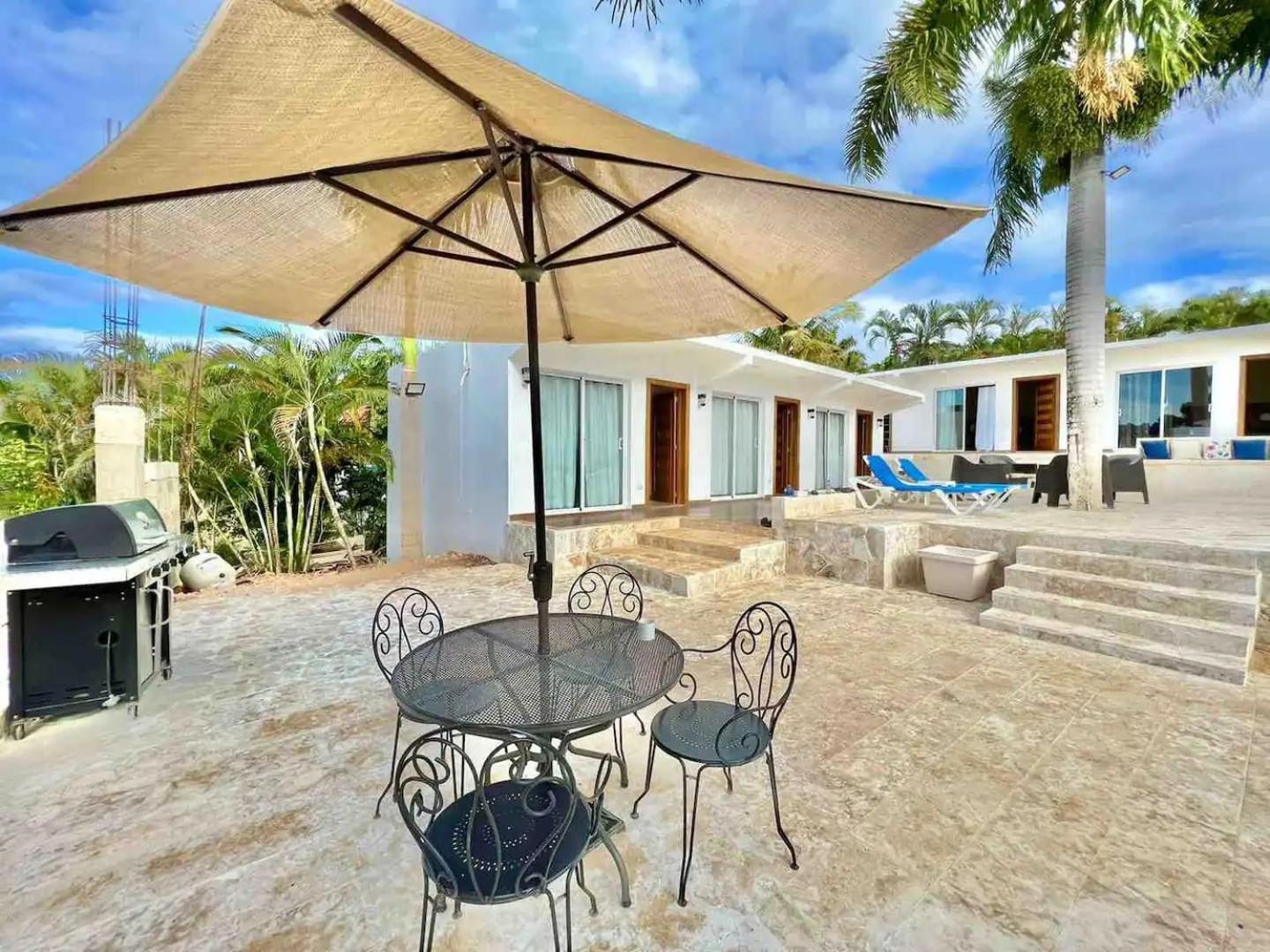 Exclusive Paradise Palms Villa