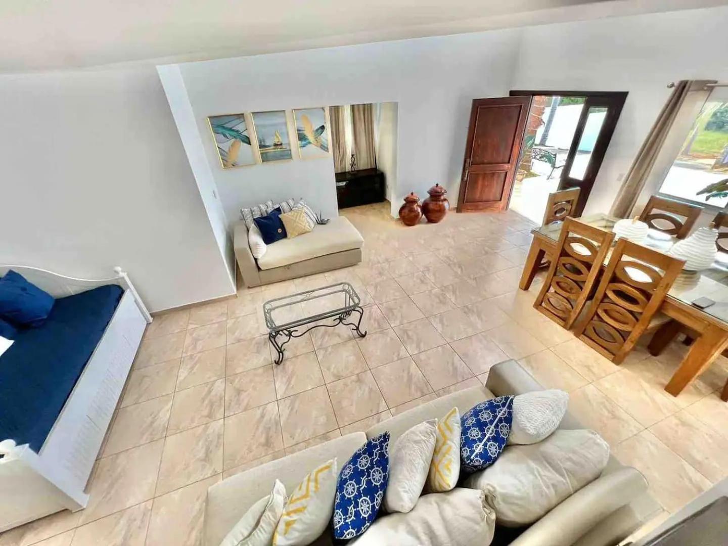 Exclusive Paradise Palms Villa