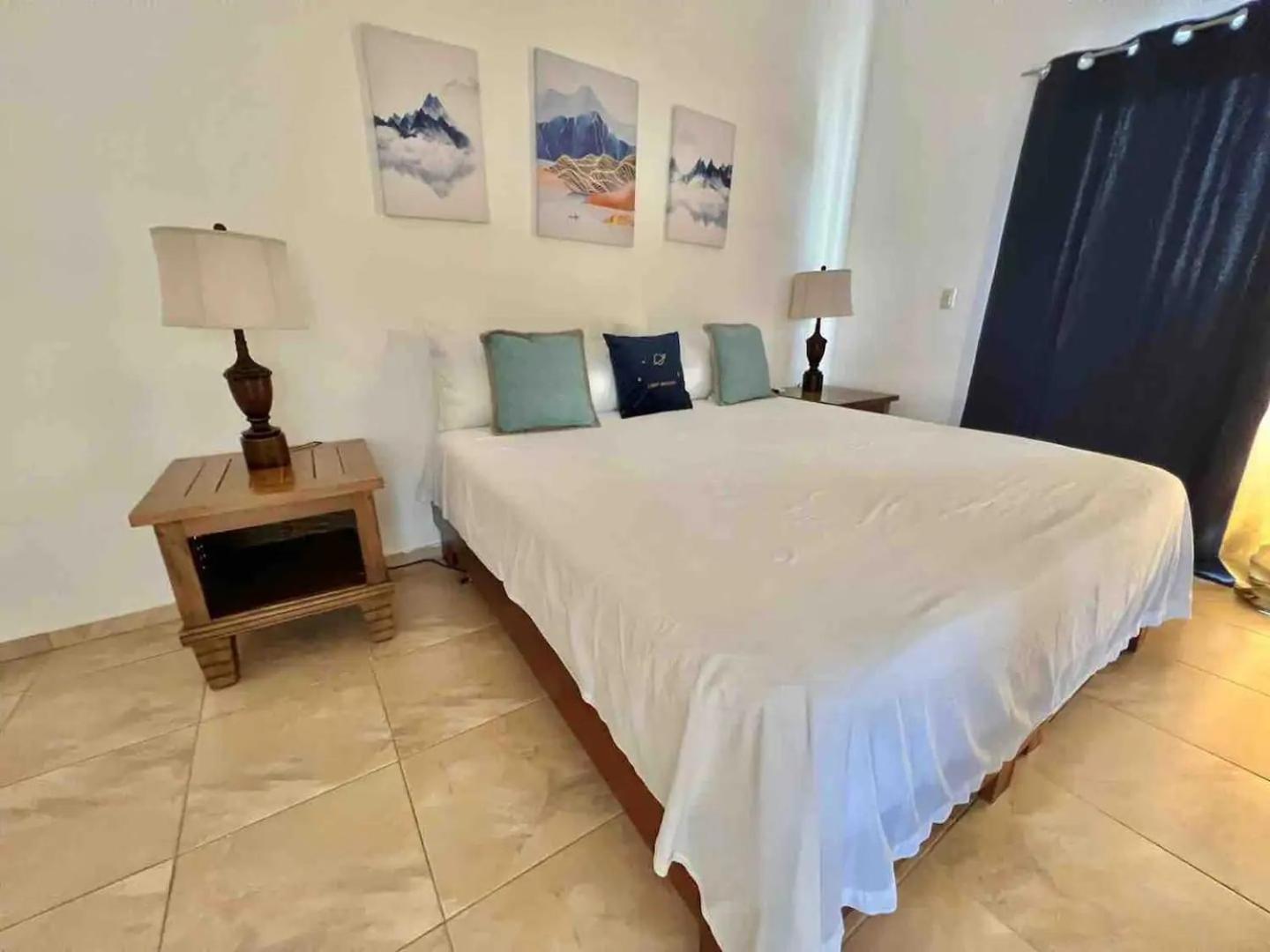 Exclusive Paradise Palms Villa