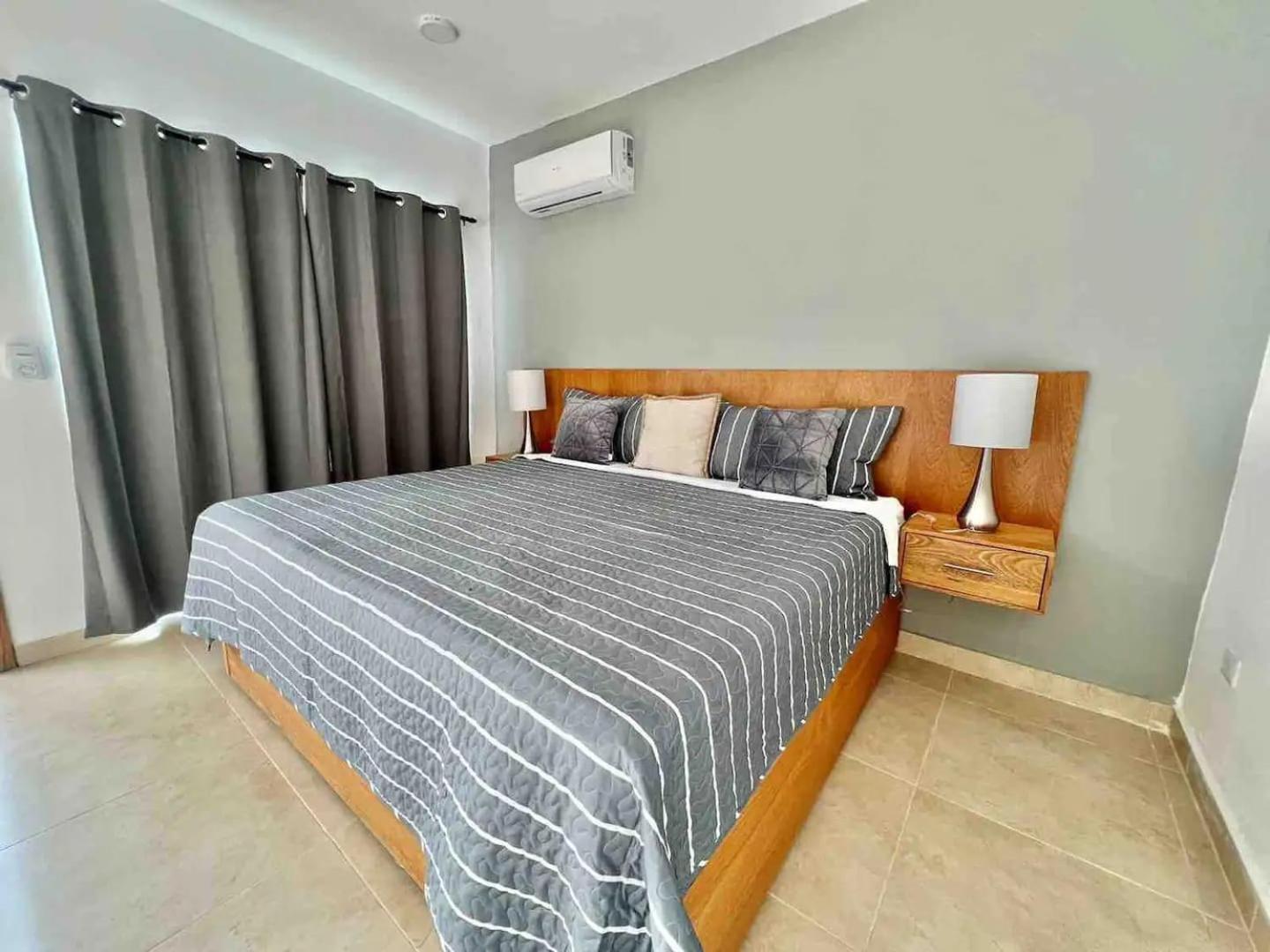Exclusive Paradise Palms Villa