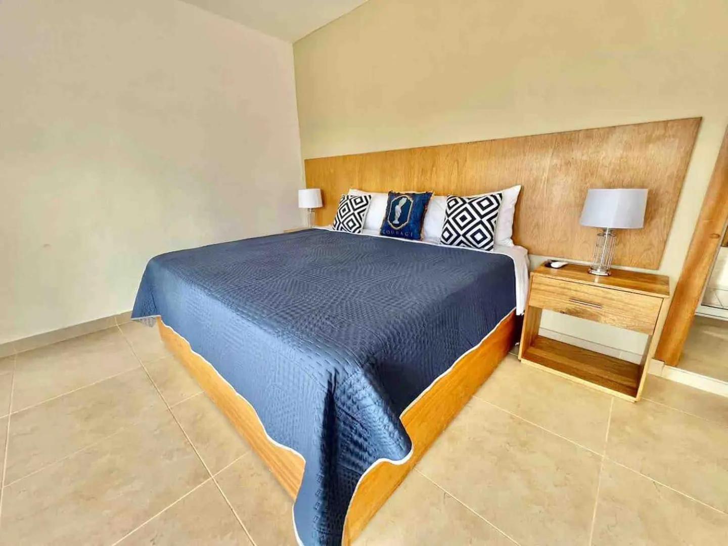 Exclusive Paradise Palms Villa