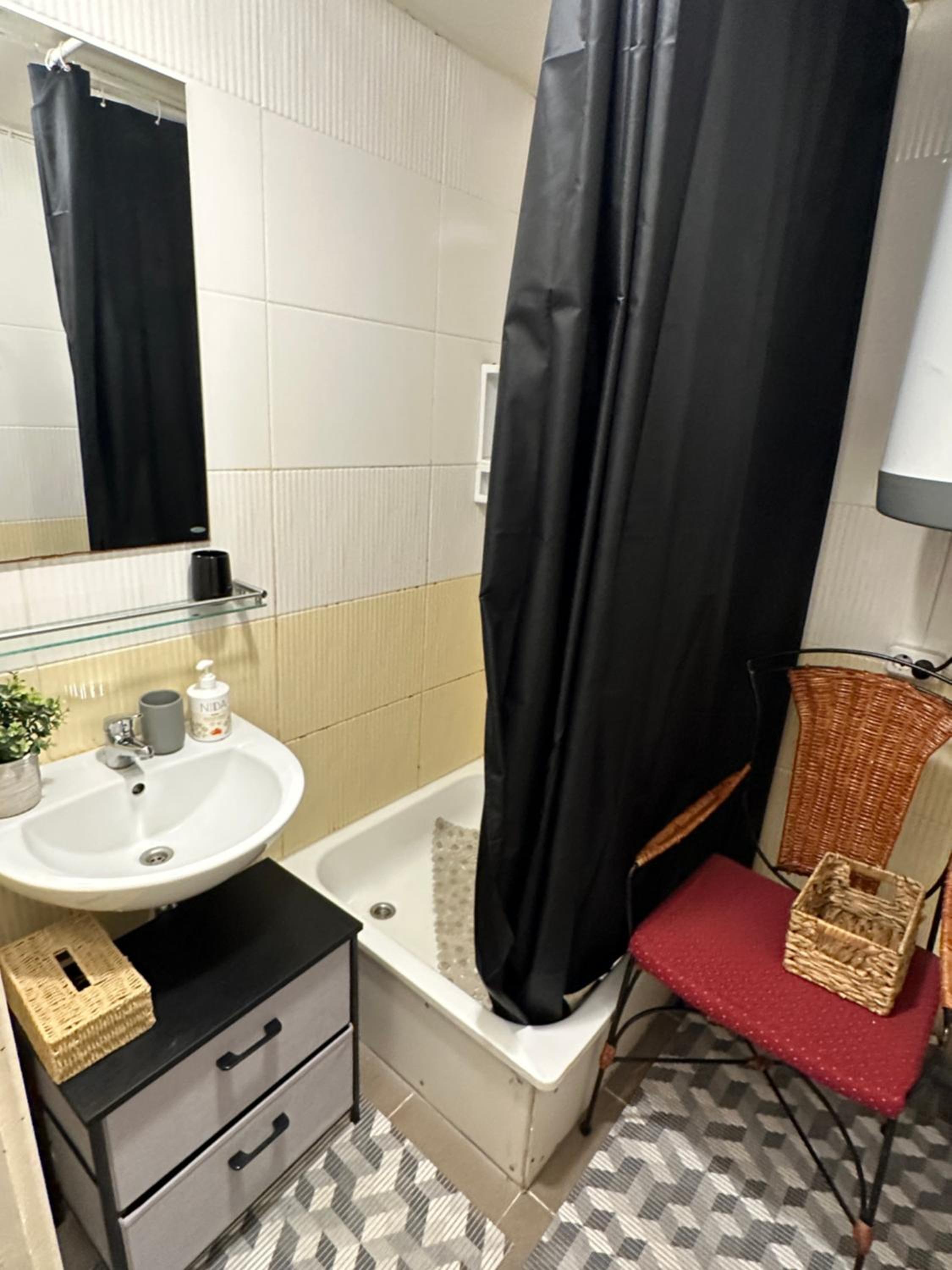 Authentic fisherman's apartment