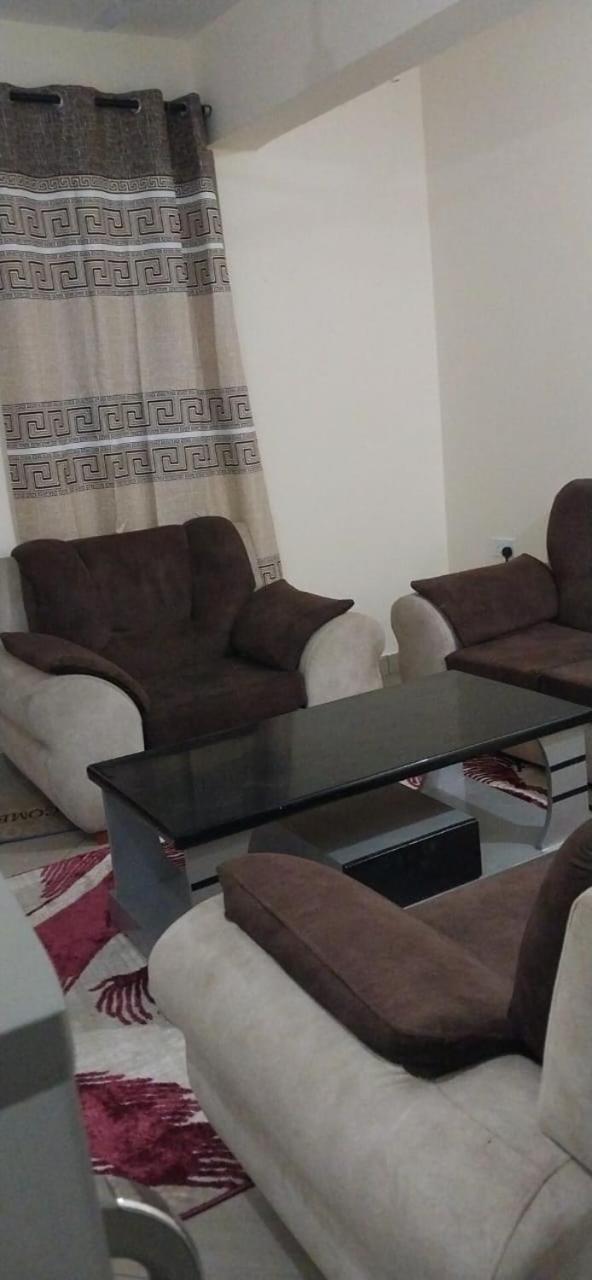 Nayeye apartment