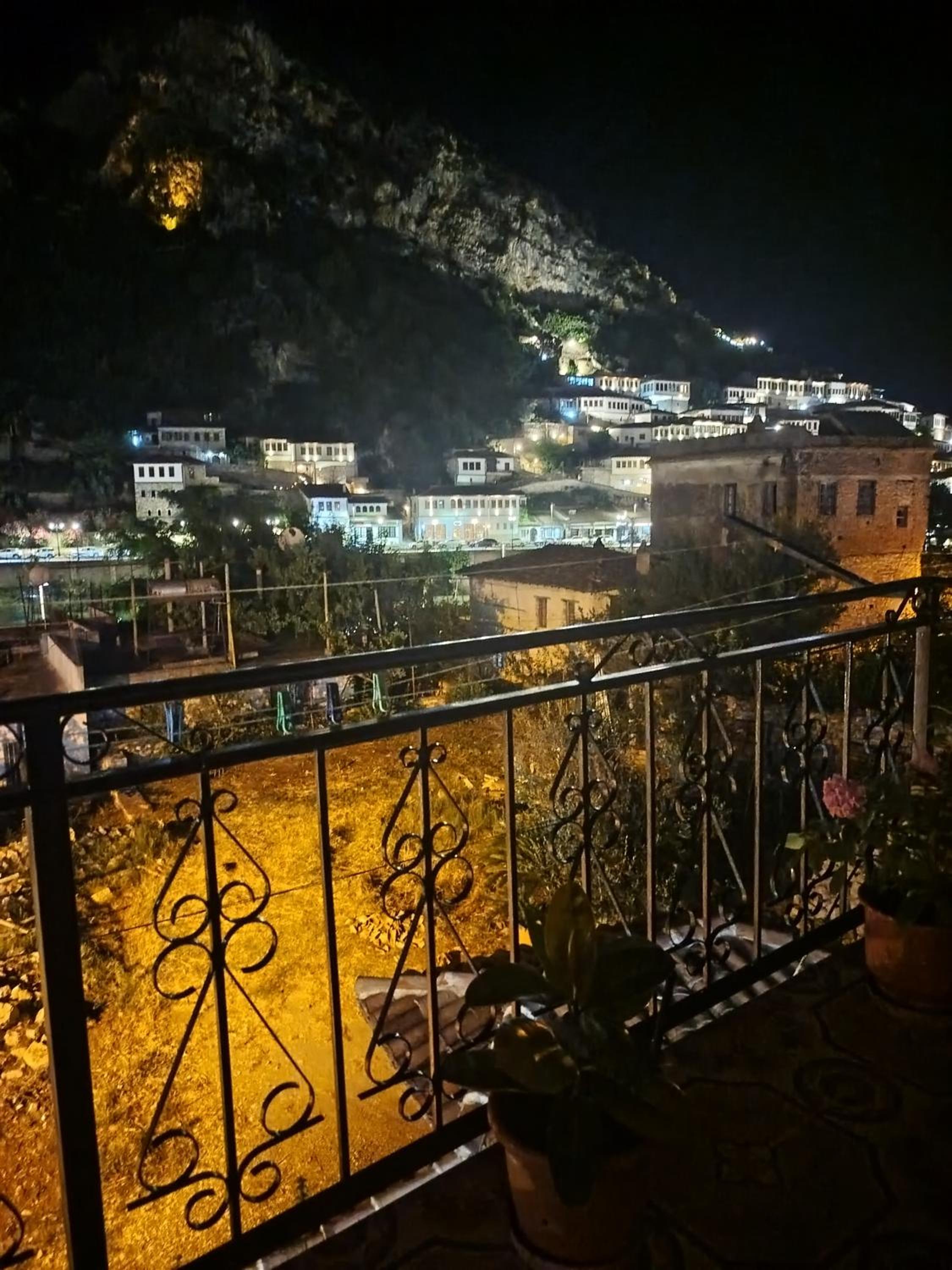 Buda Apartment Gorice