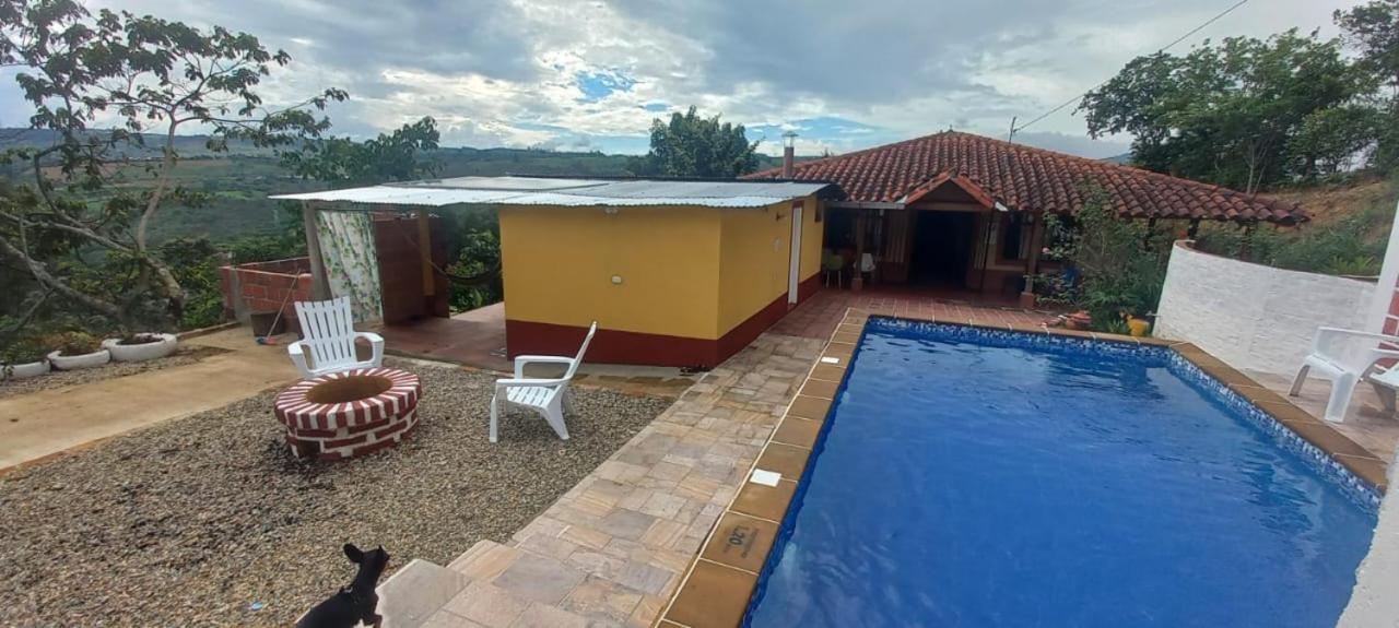 CASA CAMPESTRE Villa Carolina