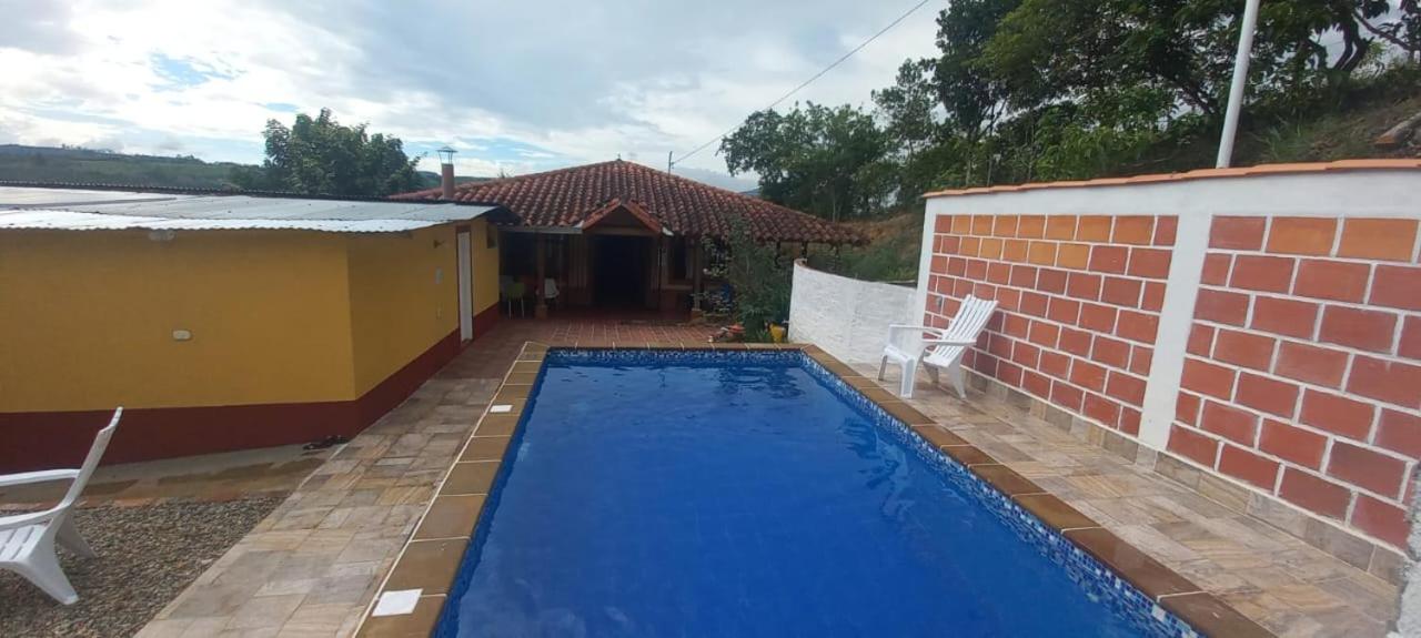 CASA CAMPESTRE Villa Carolina