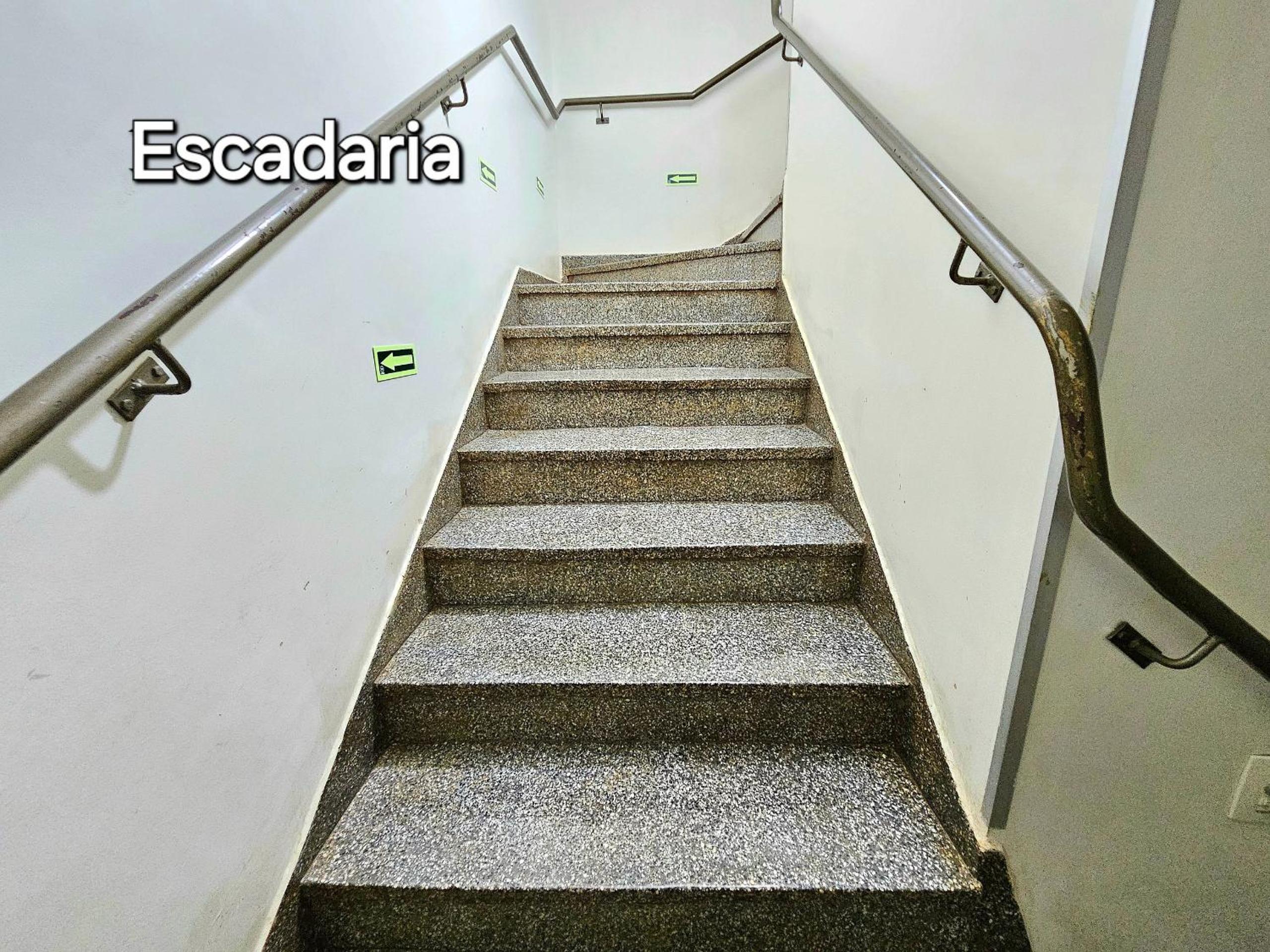 Apt Centro de Foz para 5 pessoas, garagem e wifi