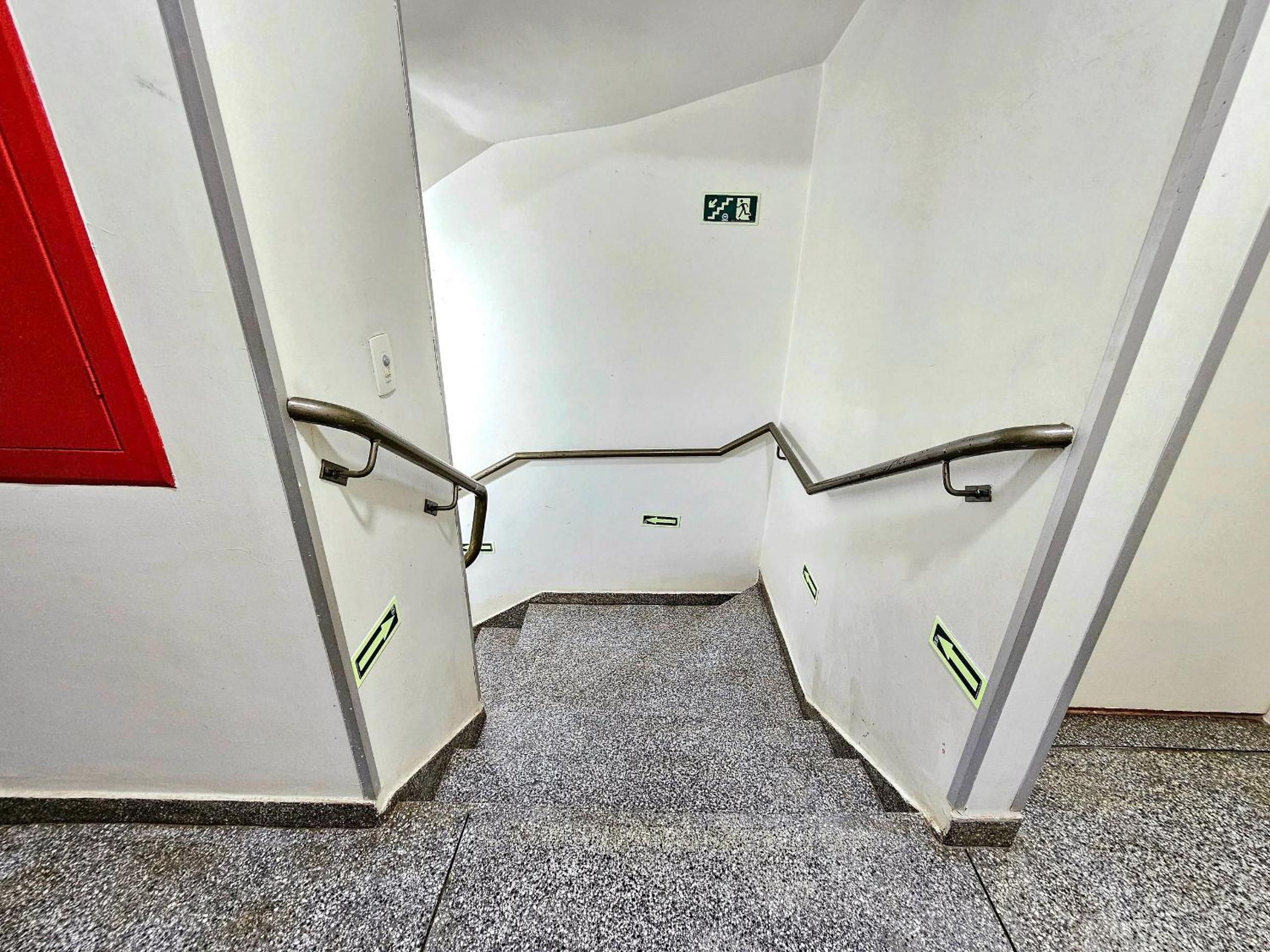 Apt Centro de Foz para 5 pessoas, garagem e wifi