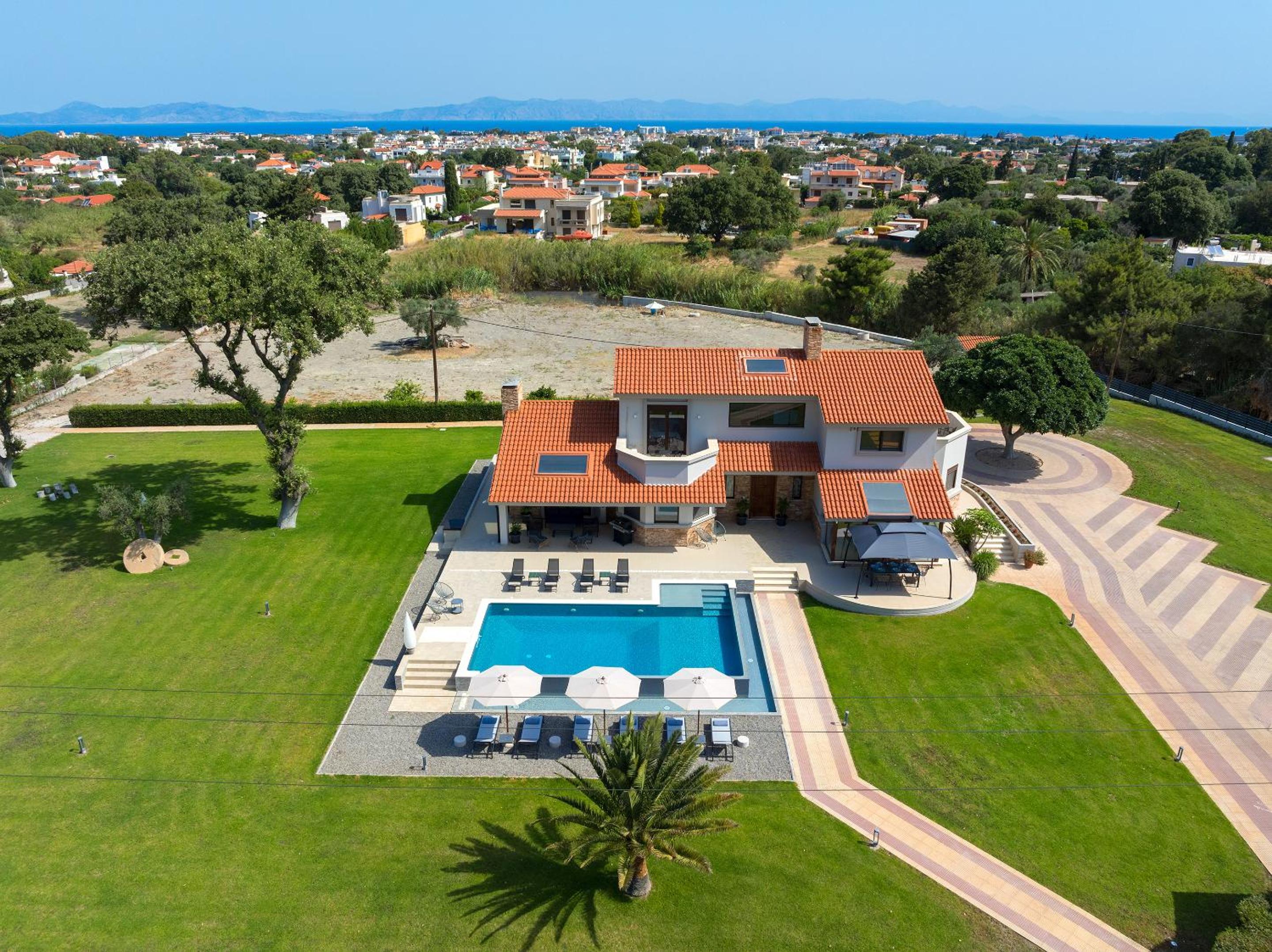 Greenheart - Mediterranean Elegance in Nature