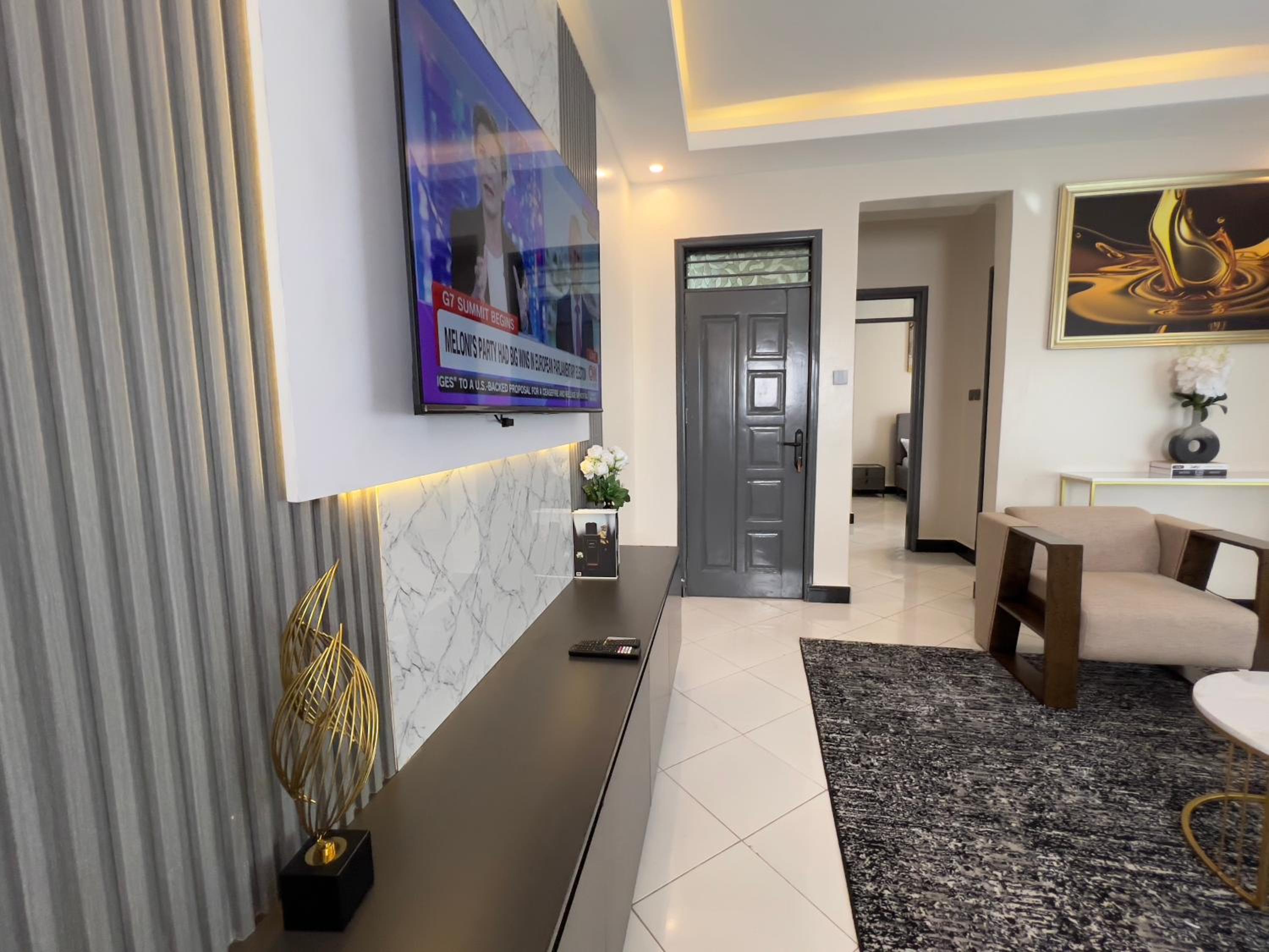LivLuxe Furnished Apartments