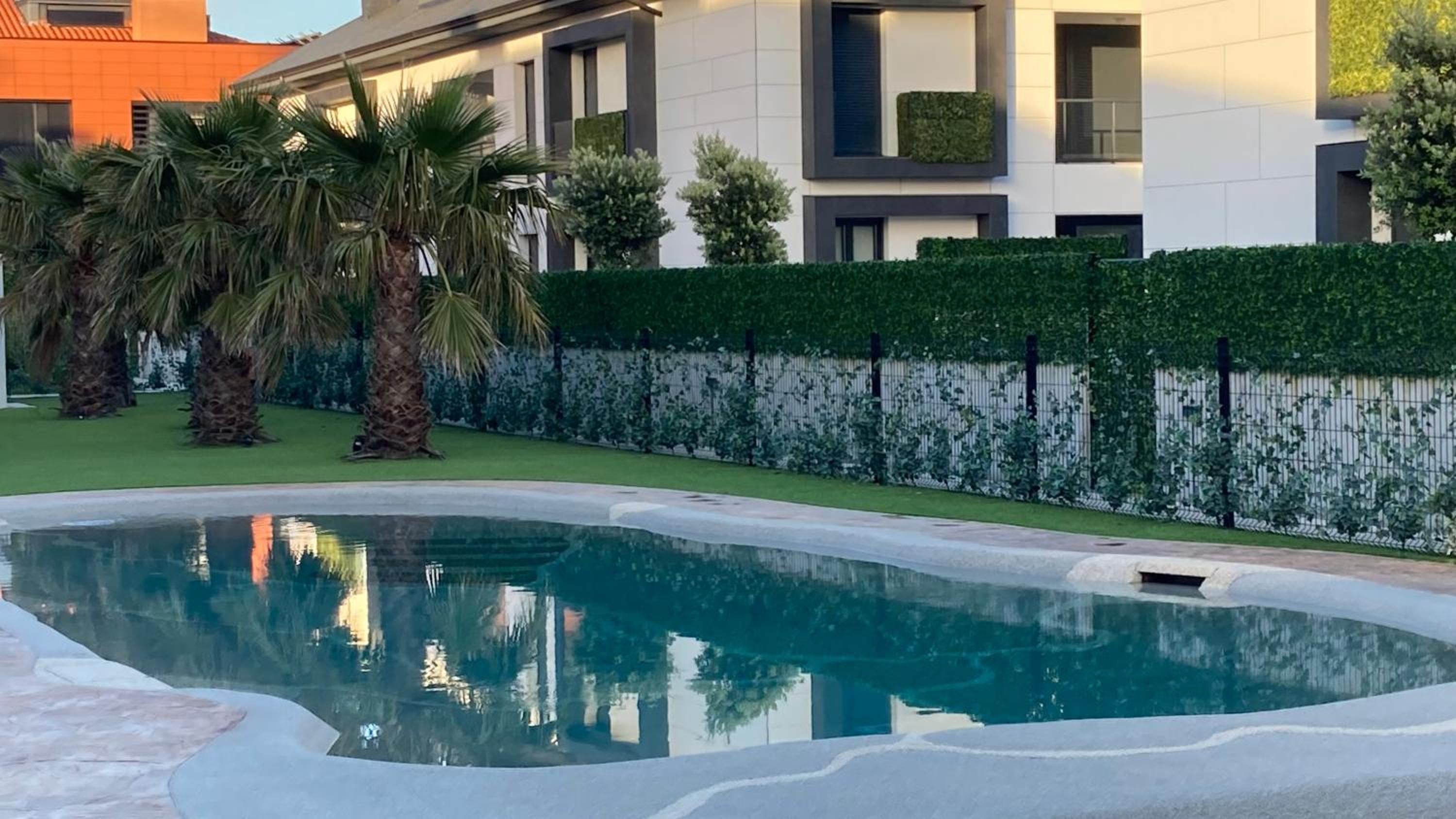 Apartamento con jardin Long Beach Loredo