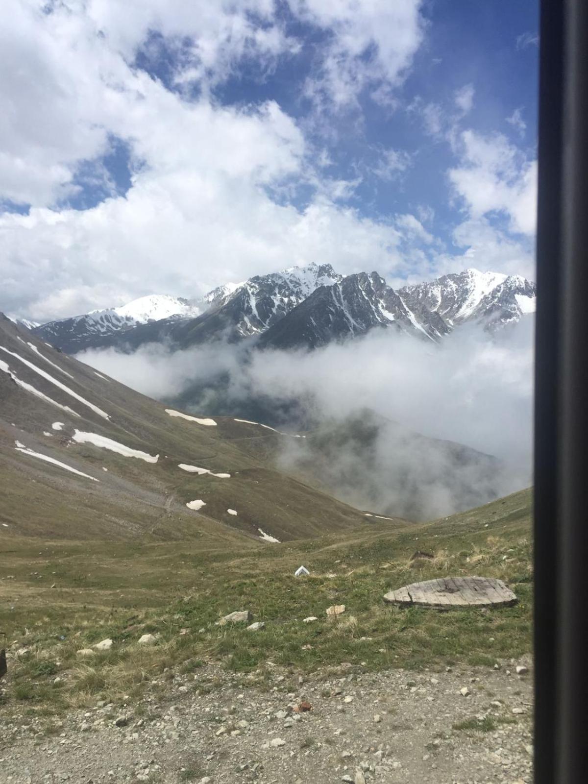 A room in an Alpine lodge view 3