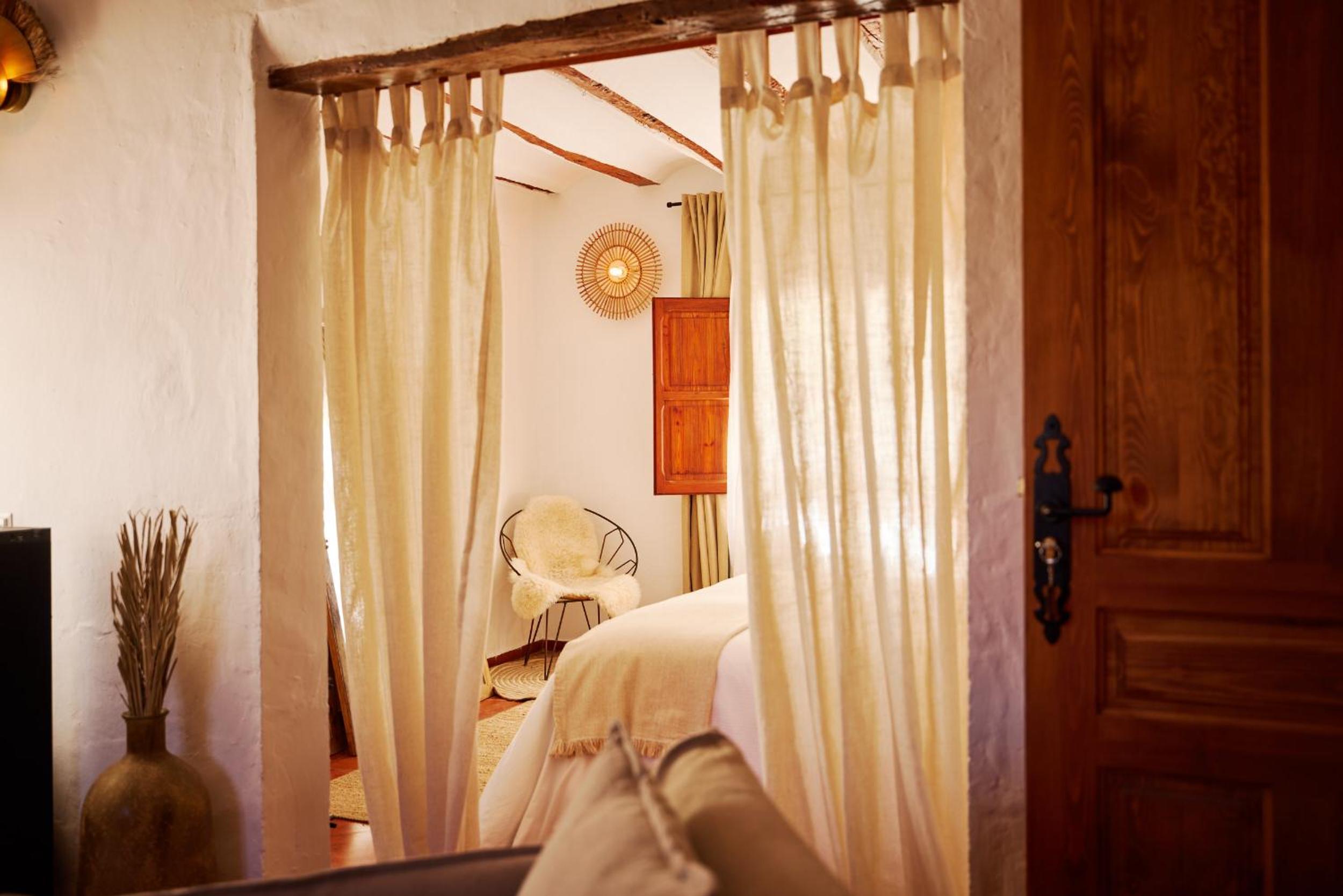 Photo 37
