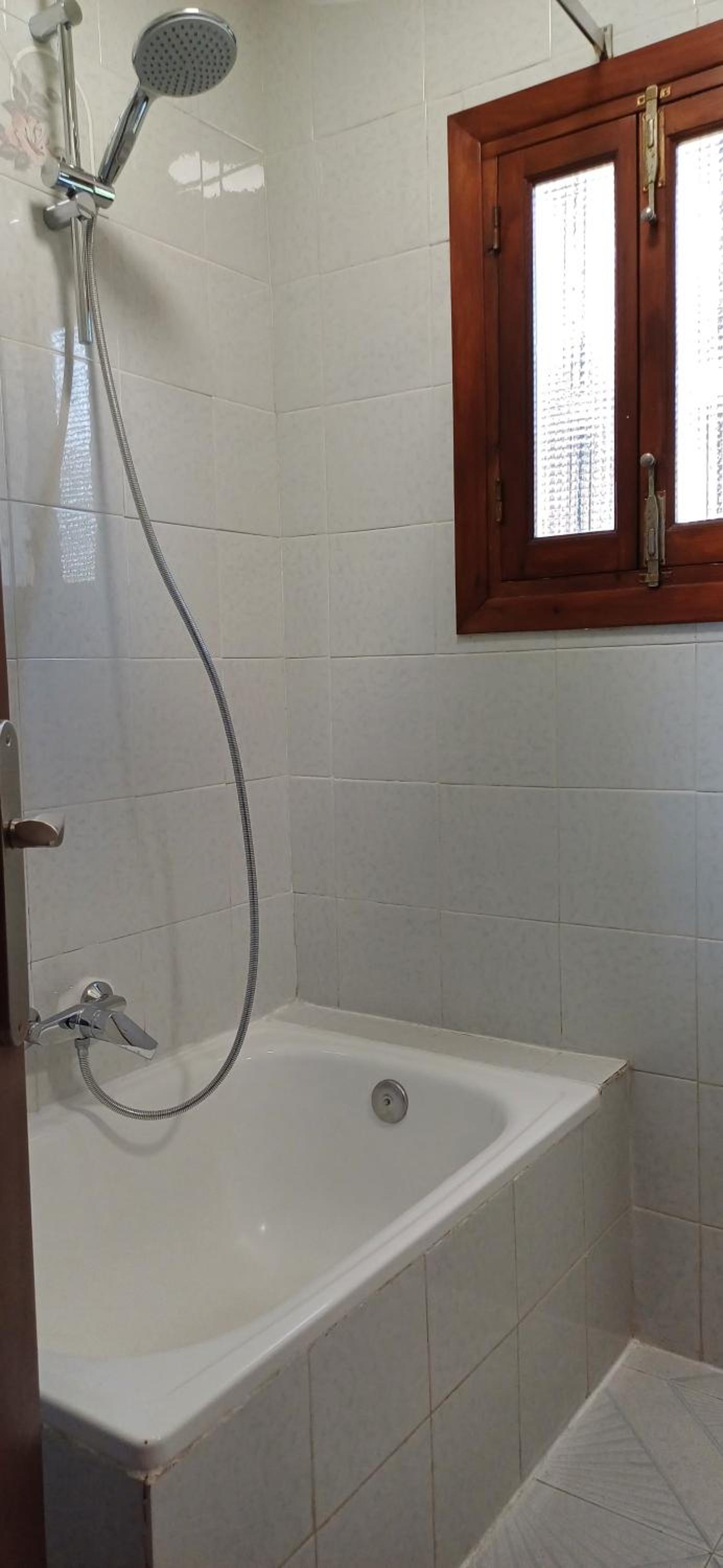 Encantador Cortijo con Piscina Privada y Vista al Mar