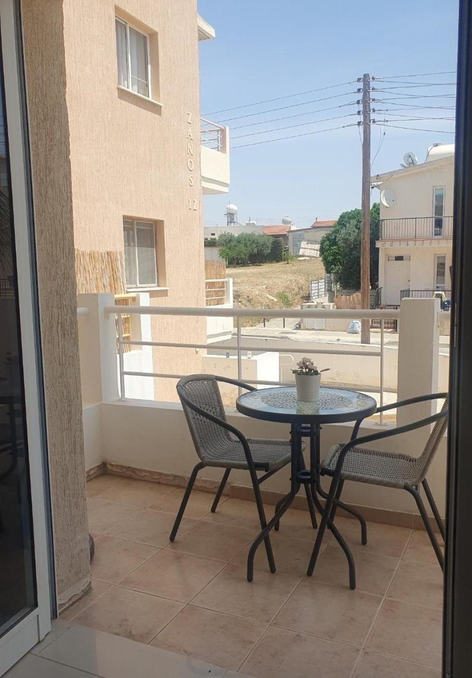 Flat in larnaka