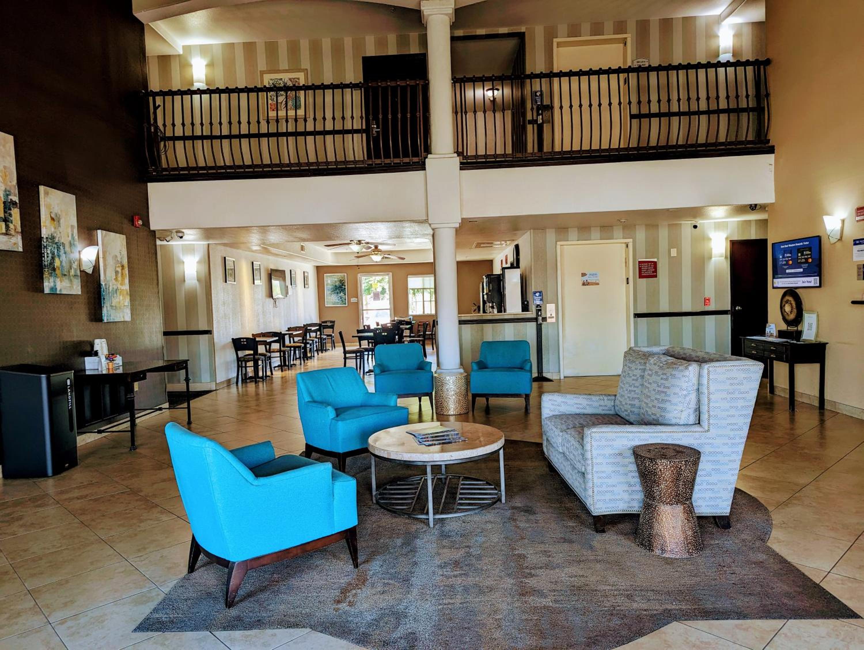 Best Western Plus Main Street Inn
