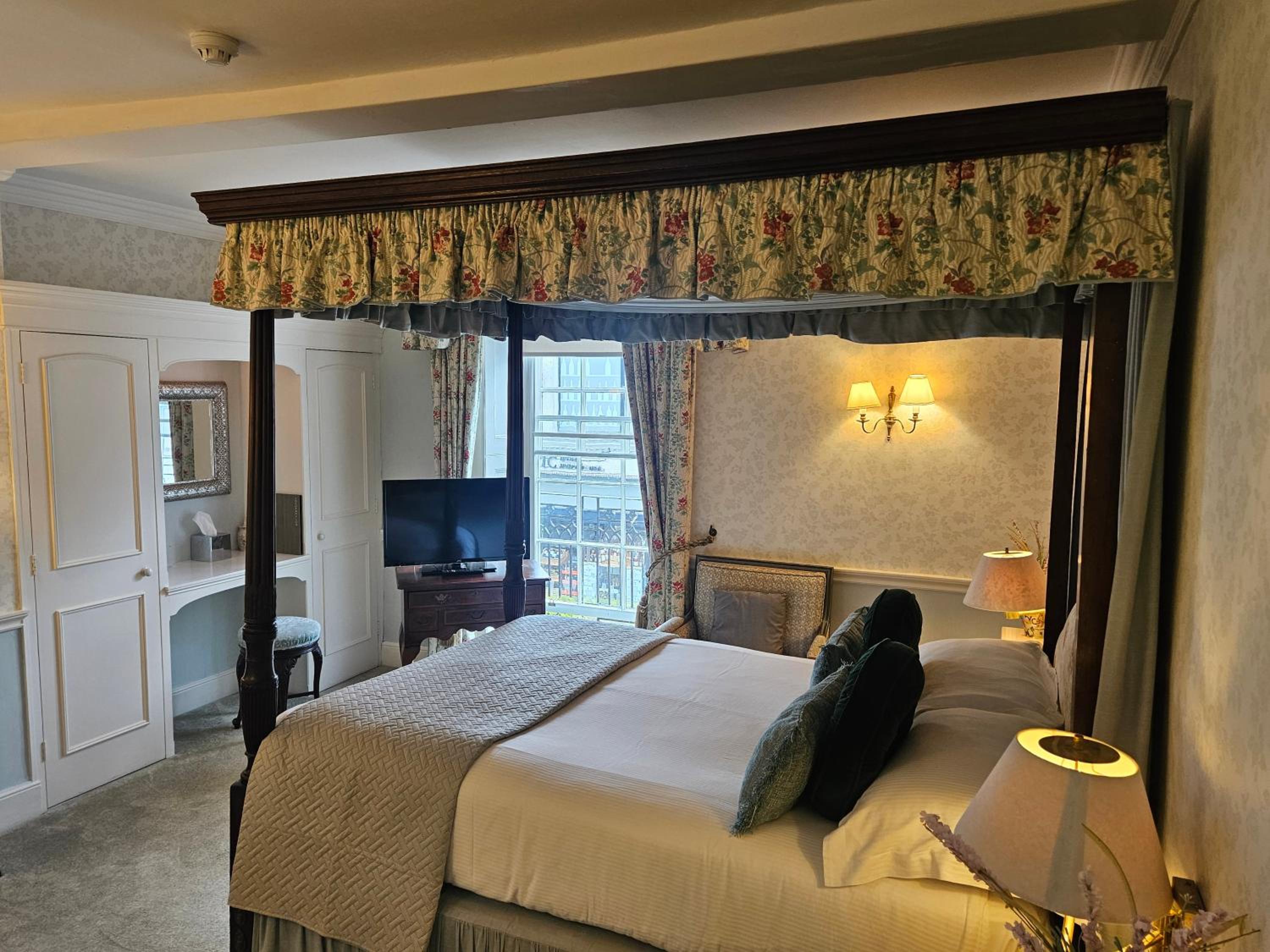 The Casterbridge