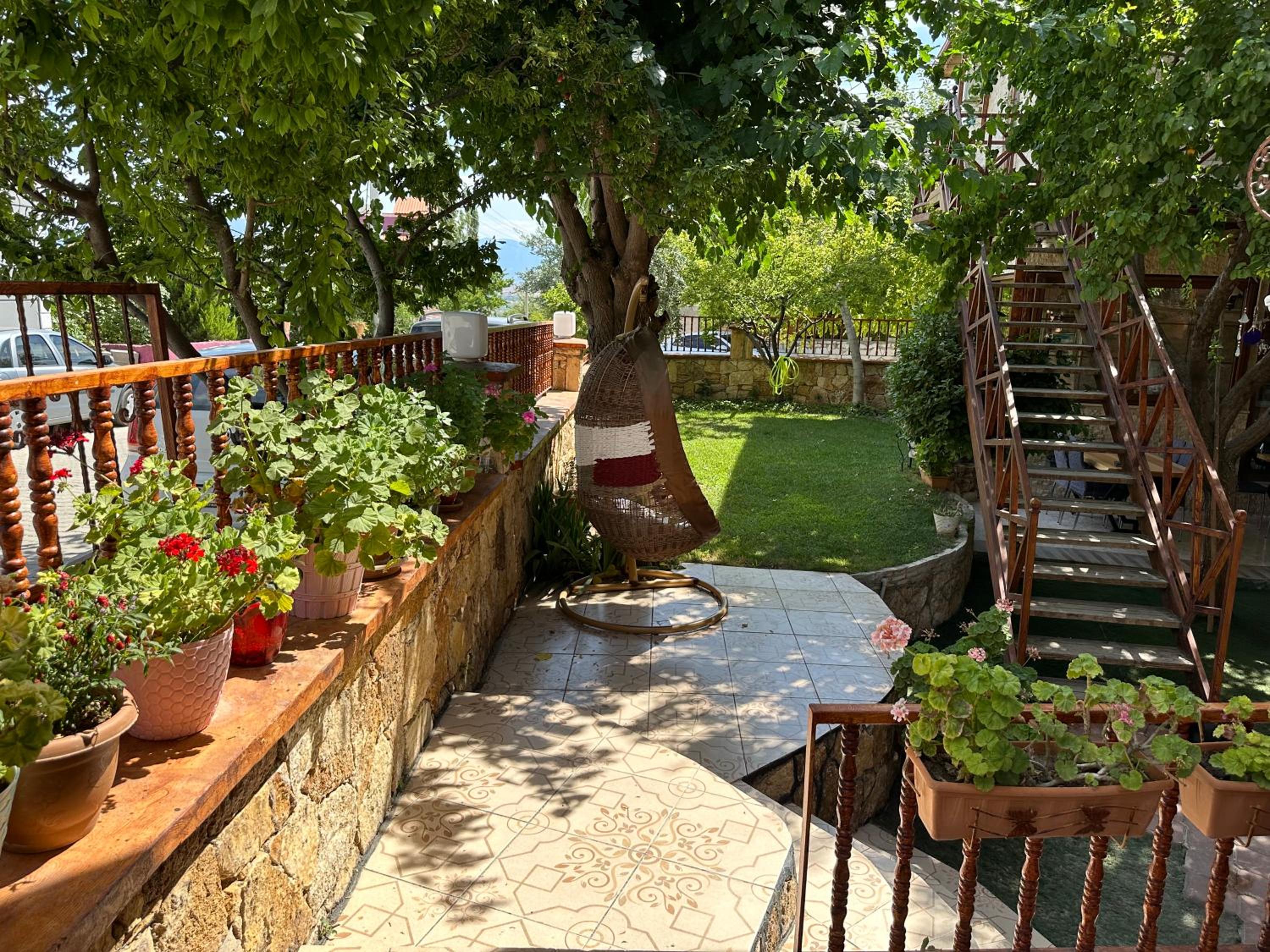 Sinter Terasse House Hotel