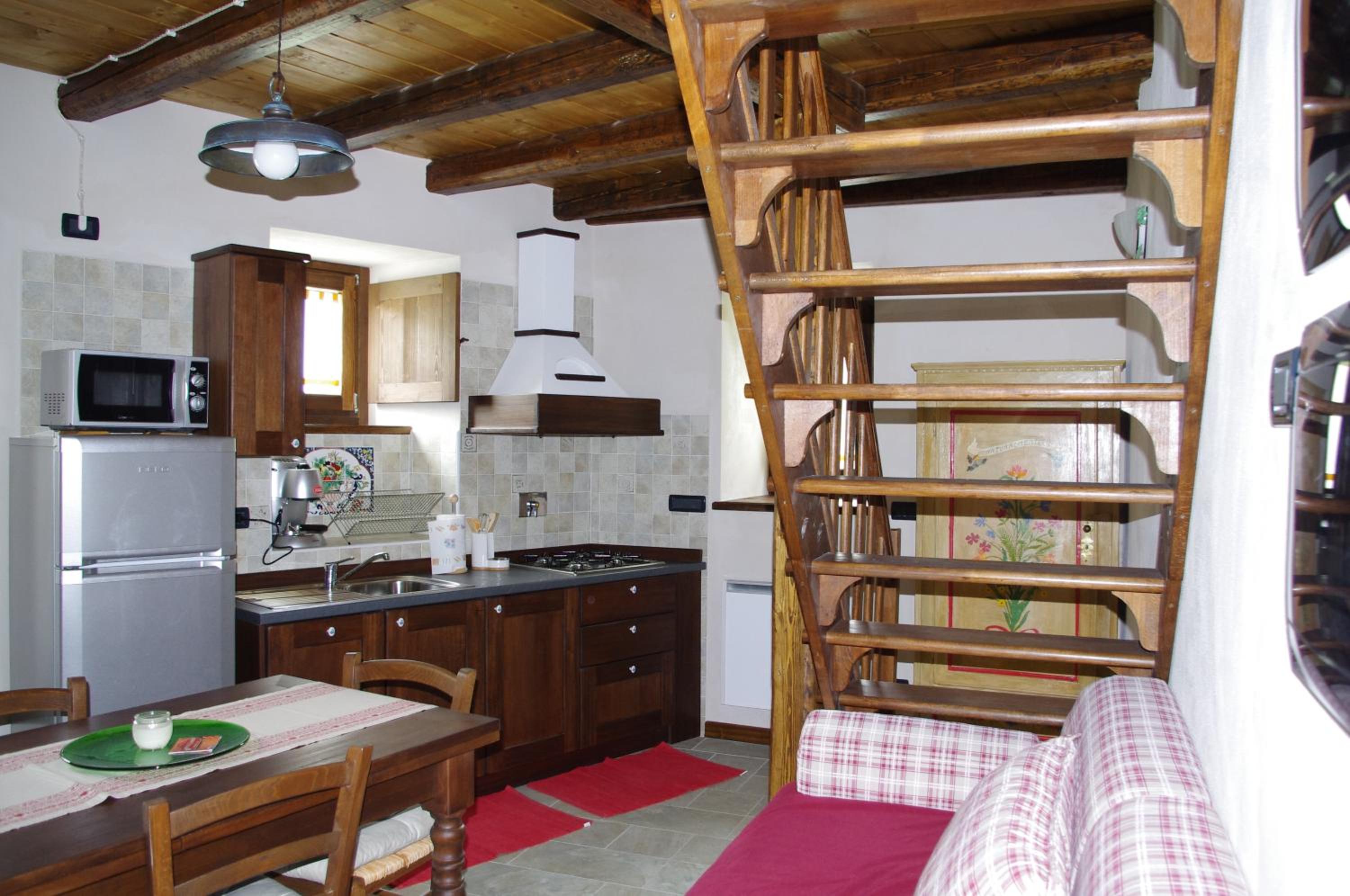 Naturalmente Housing