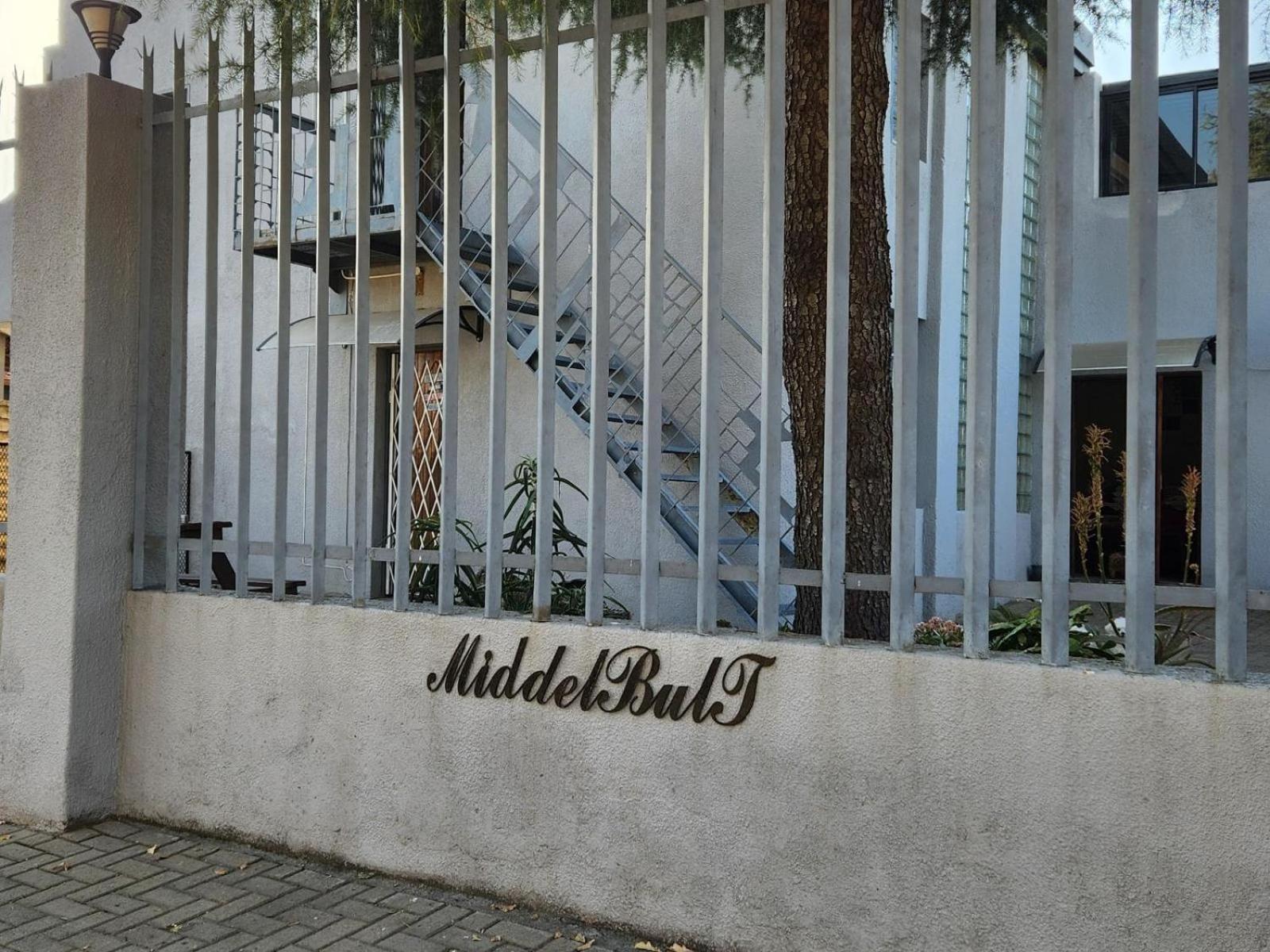 Middelbult Guesthouse by Heybert view 3