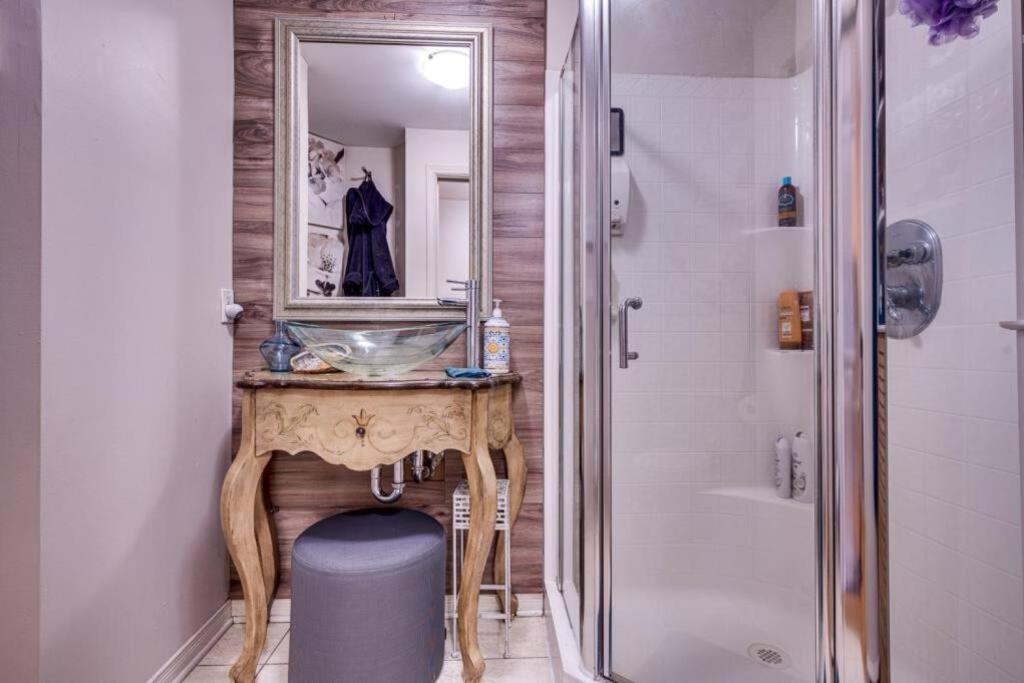Cozy Loft in the Heart of St-Sauveur Village!