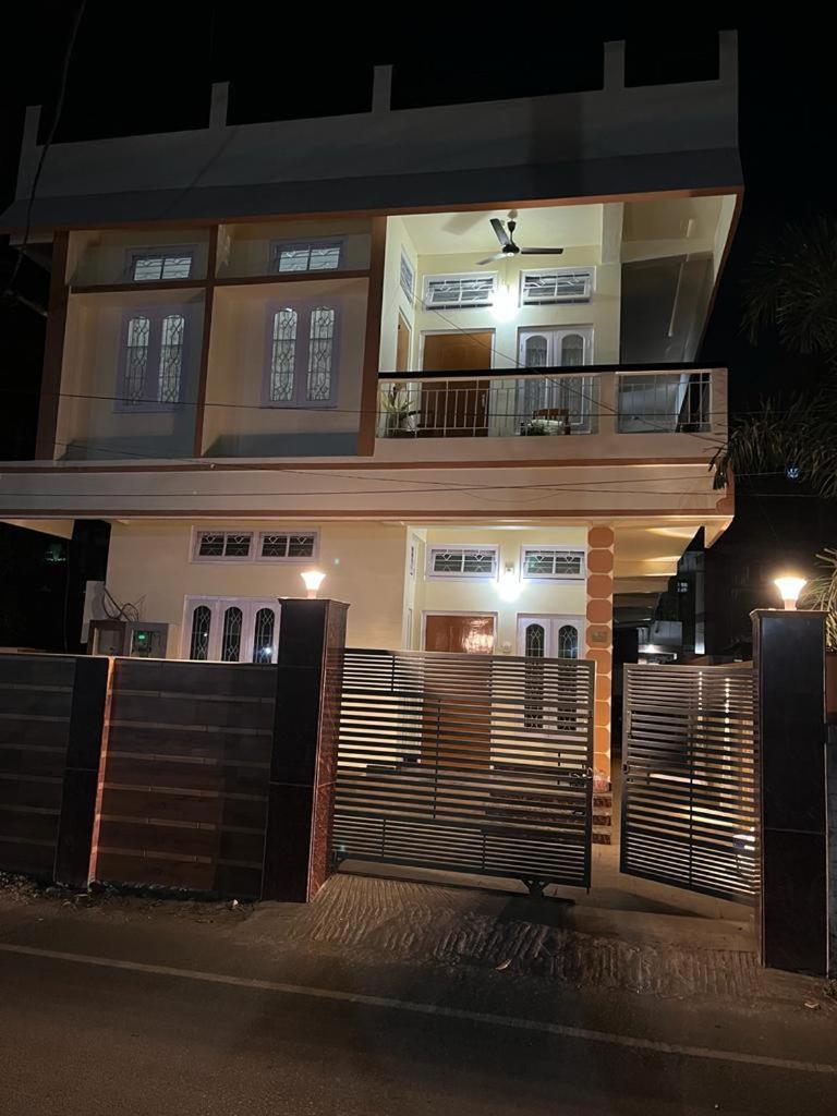 Riverside Palm Condo with AC near Kamakhya Temple view 2