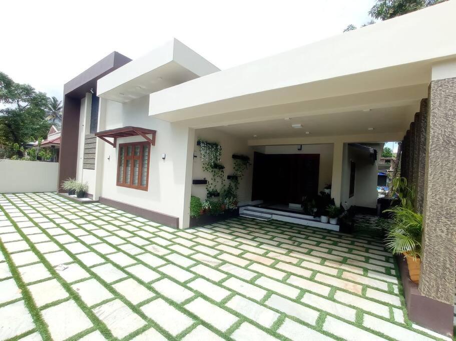 Chakkaly villa