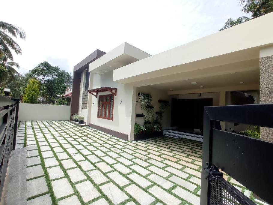 Chakkaly villa