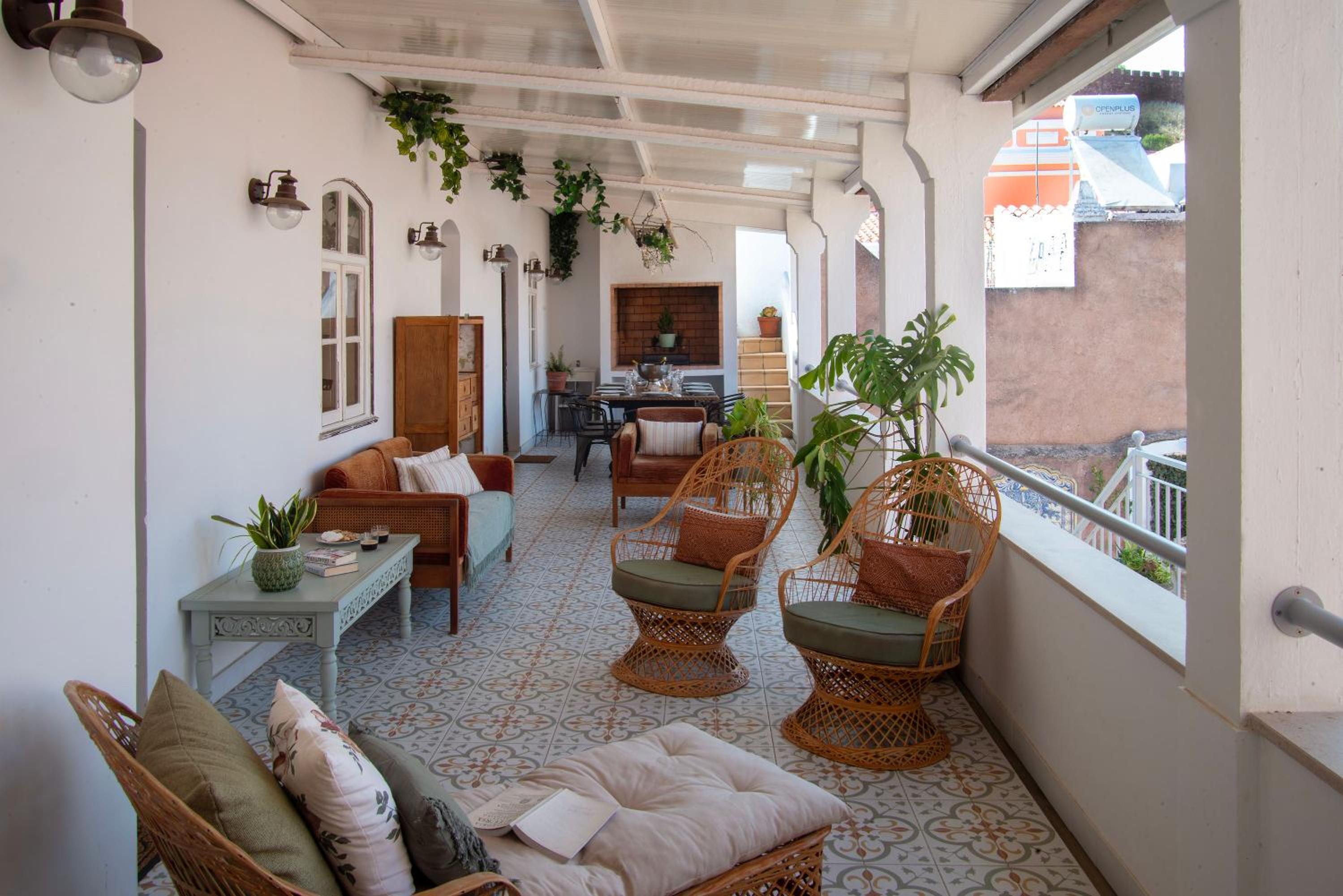Casa das Amendoeiras