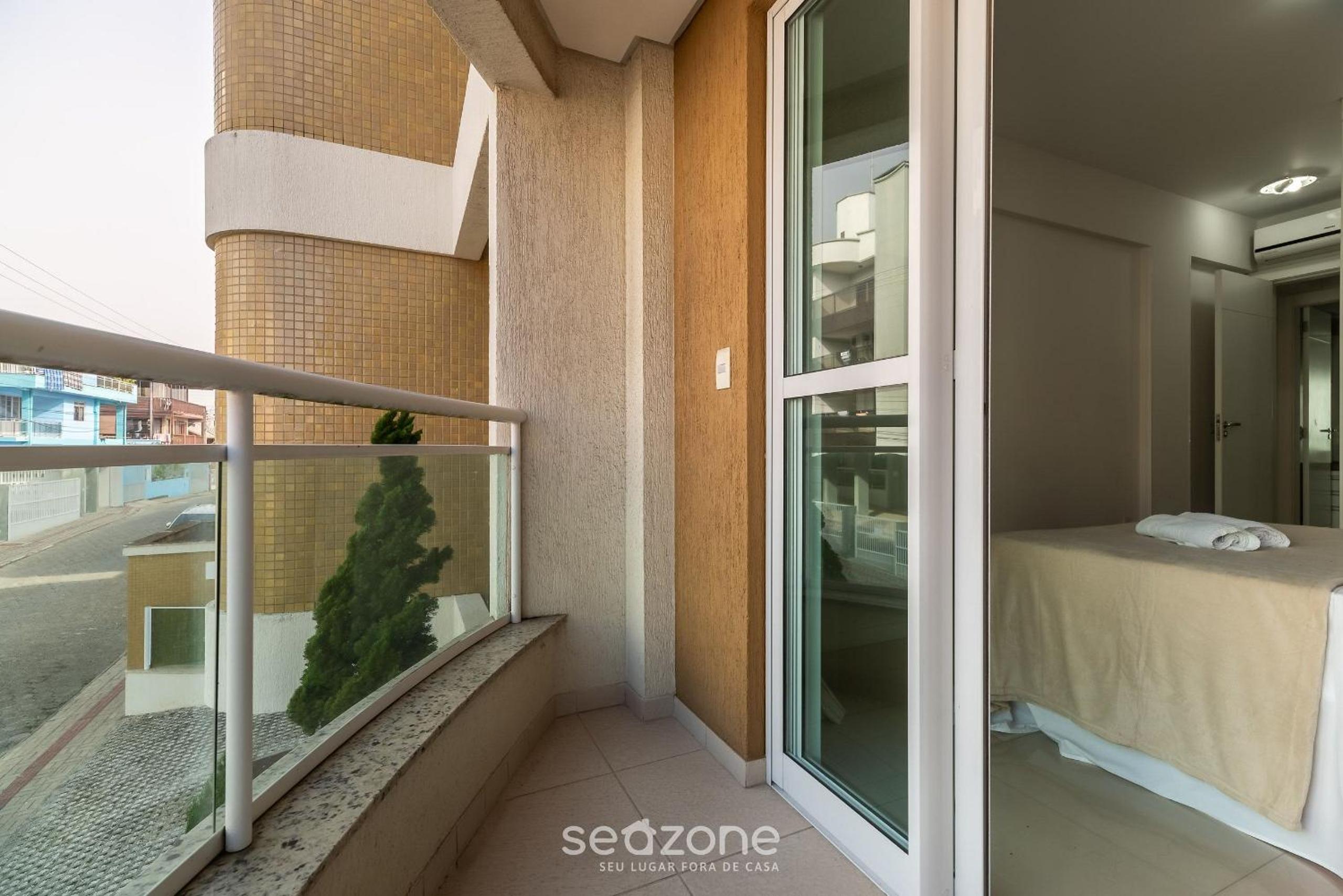 RFO - Apartments just steps from Bombinhas Beach
