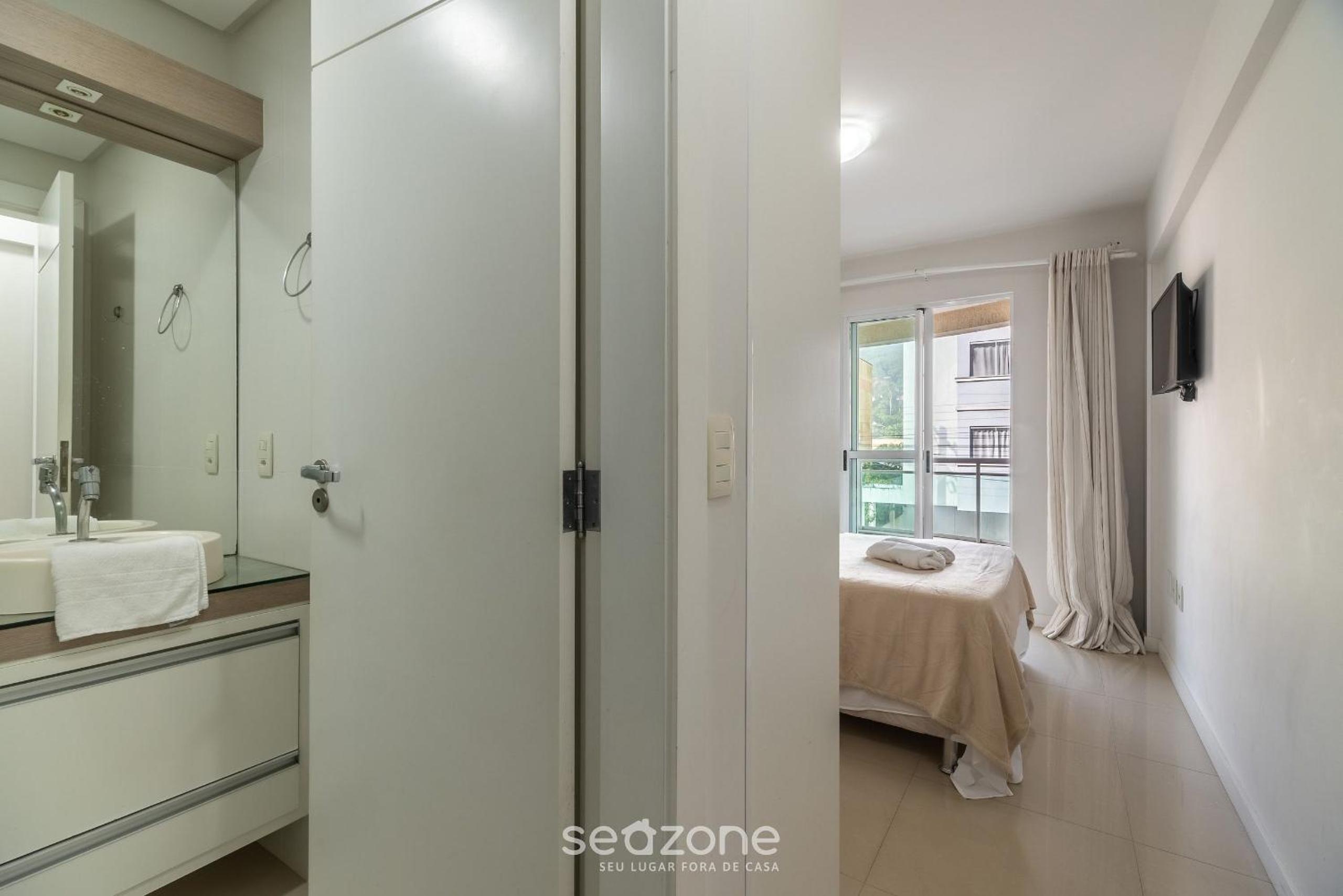 RFO - Apartments just steps from Bombinhas Beach