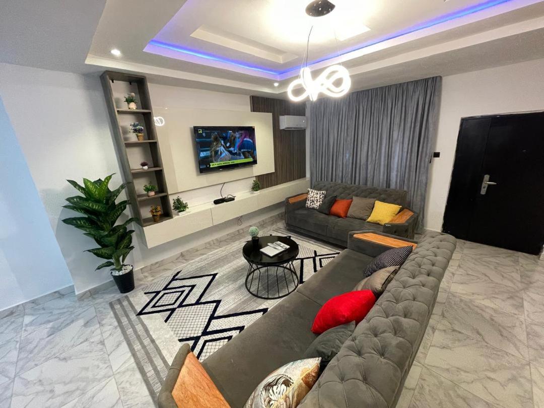 DMayors Apartments view 2