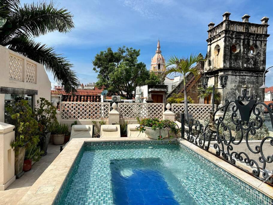 Amazing 7BR Mansion inside of the walled city