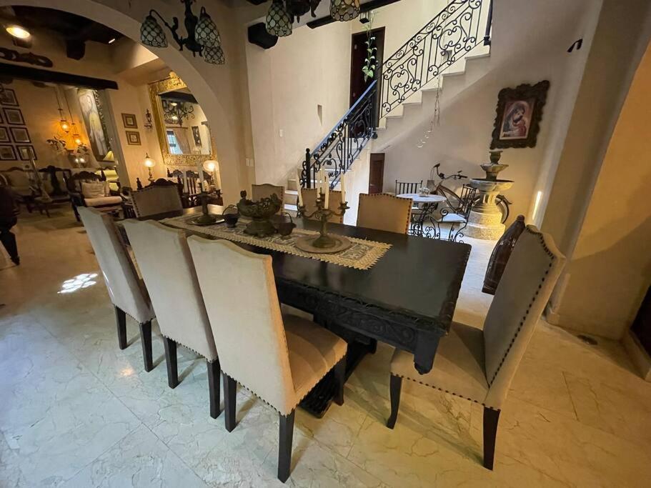 Amazing 7BR Mansion inside of the walled city