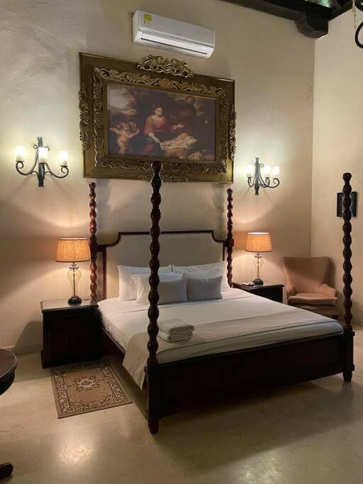 Amazing 7BR Mansion inside of the walled city