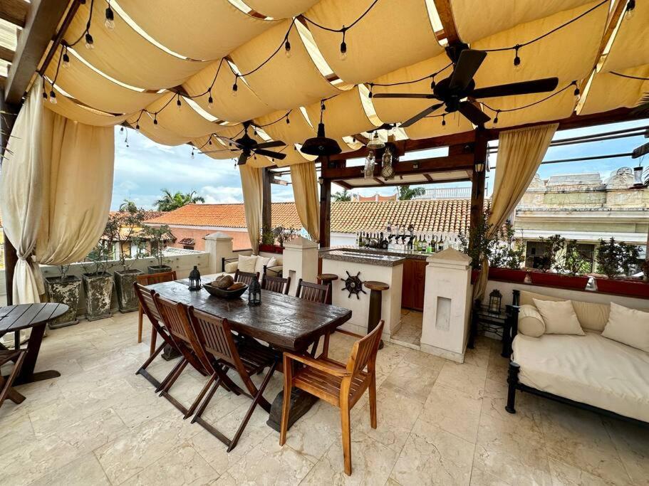 Amazing 7BR Mansion inside of the walled city