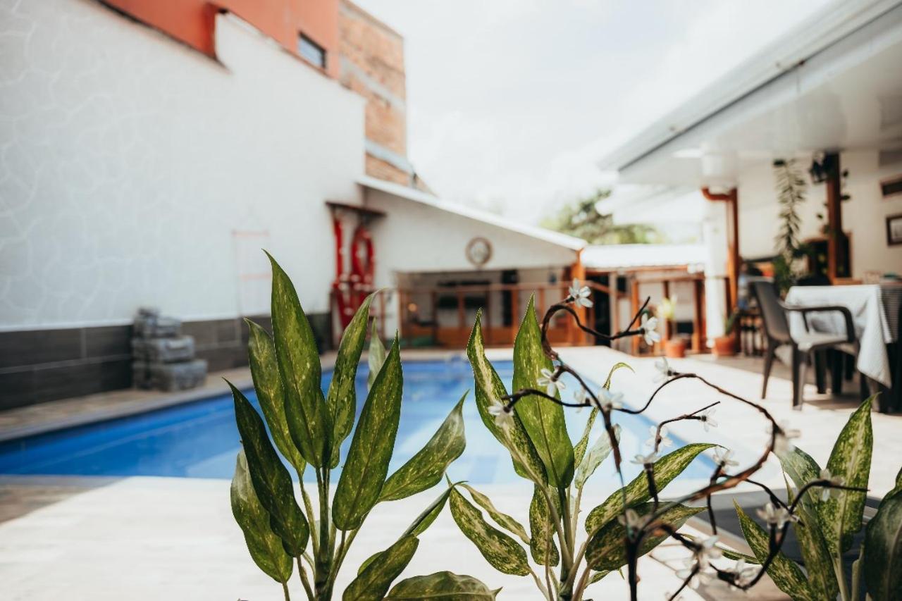 casa hotel hostal del cafe