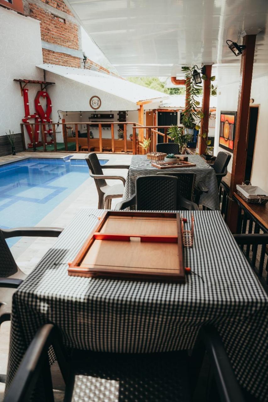 casa hotel hostal del cafe