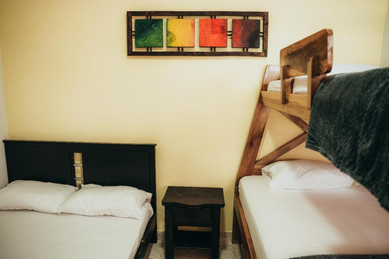 casa hotel hostal del cafe