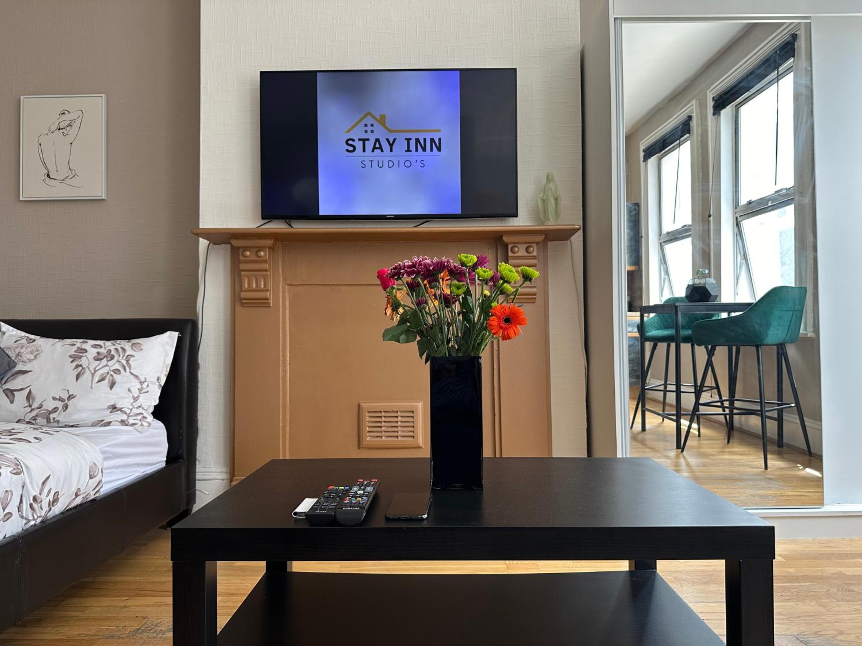 Stay Inn Studio's