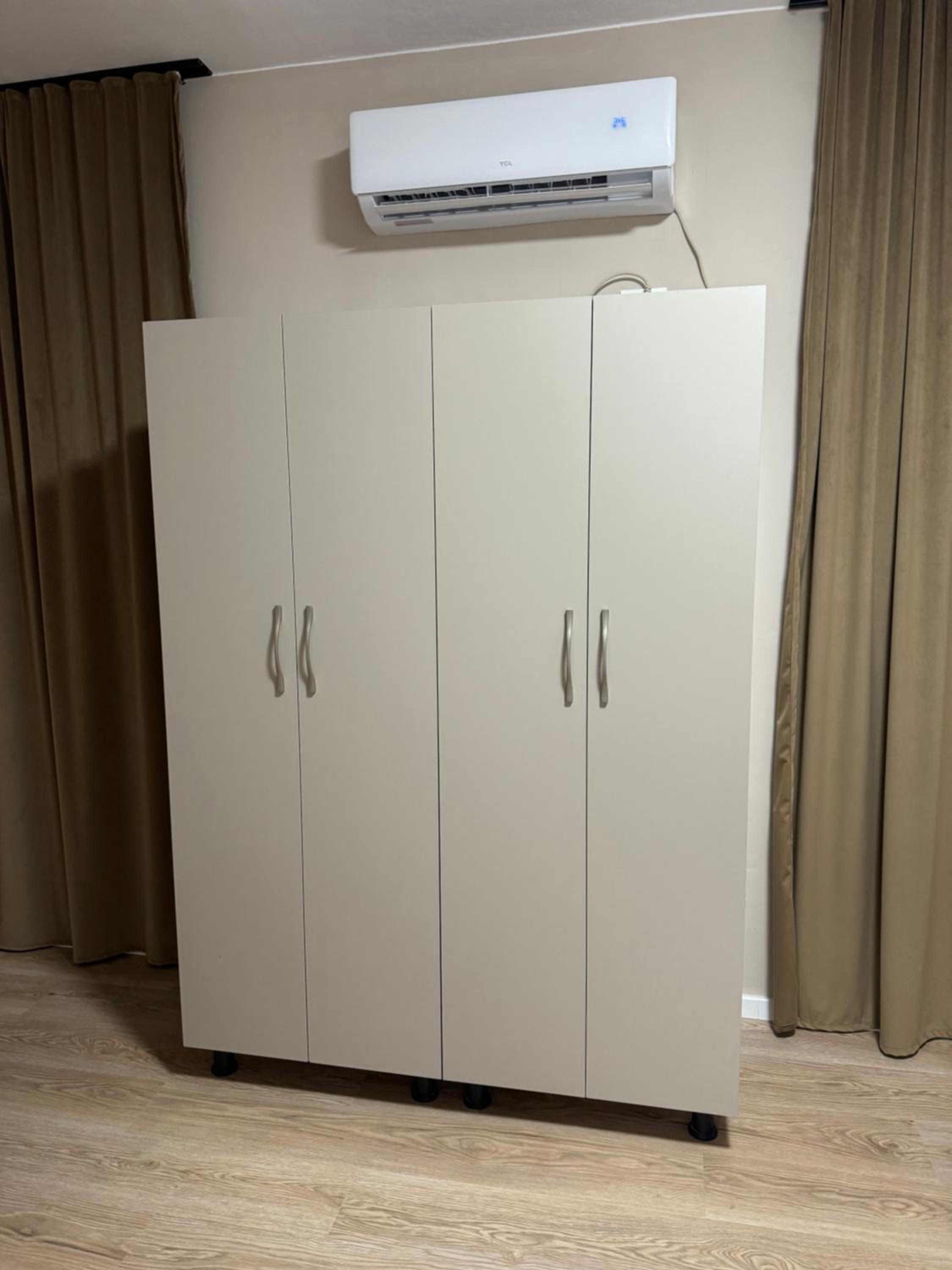 Bejart Apartment 6