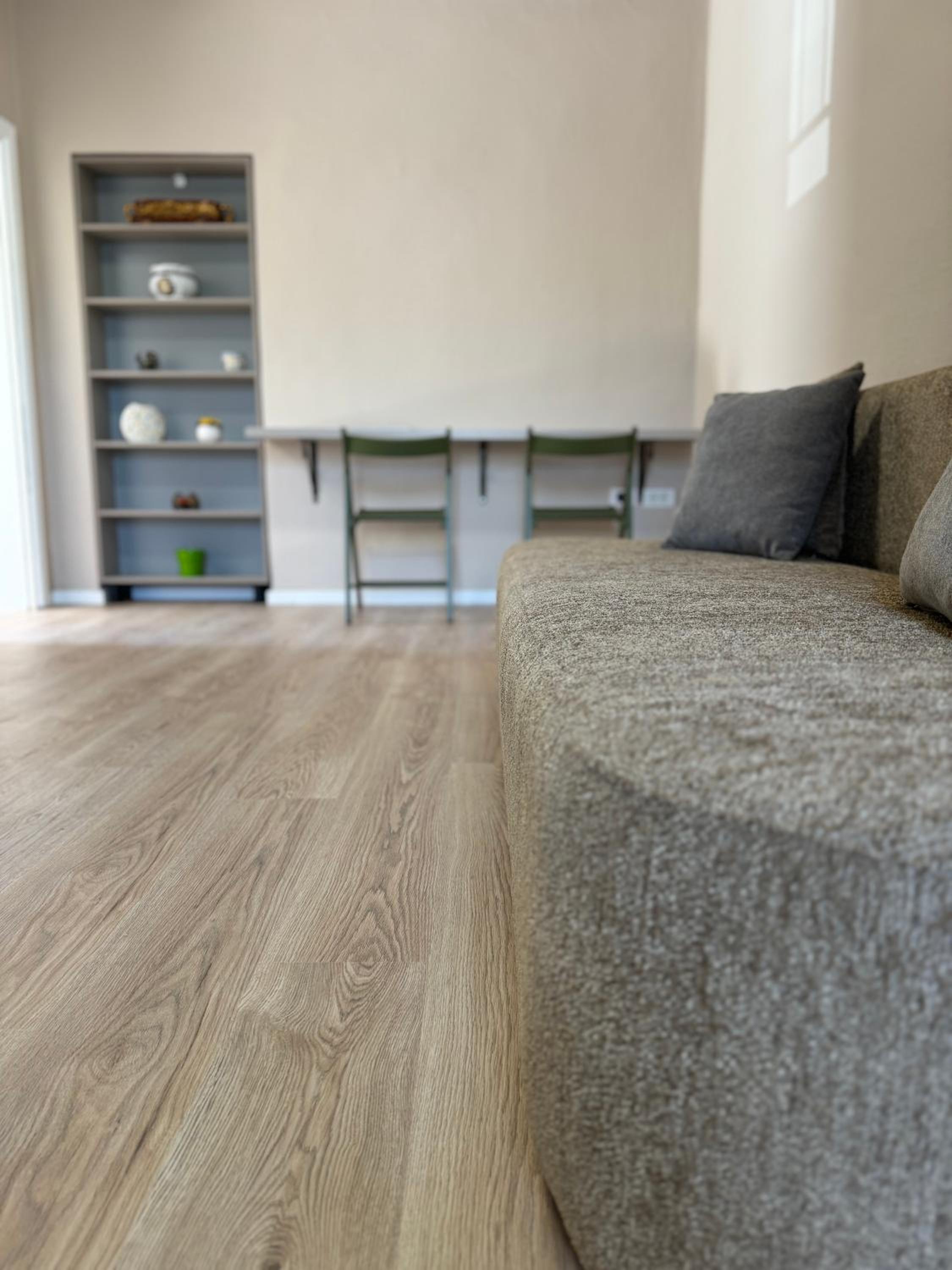 Bejart Apartment 6