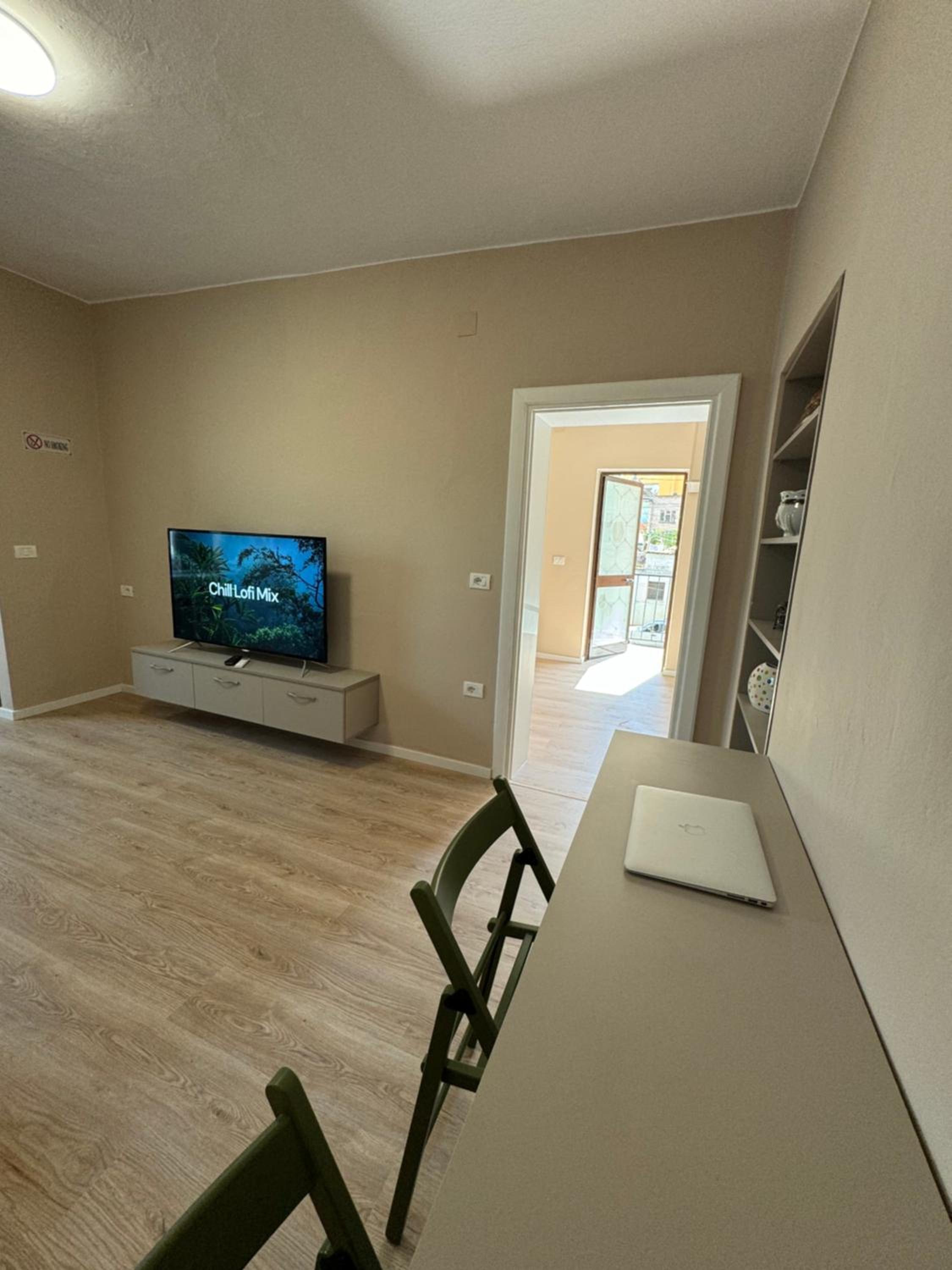Bejart Apartment 6