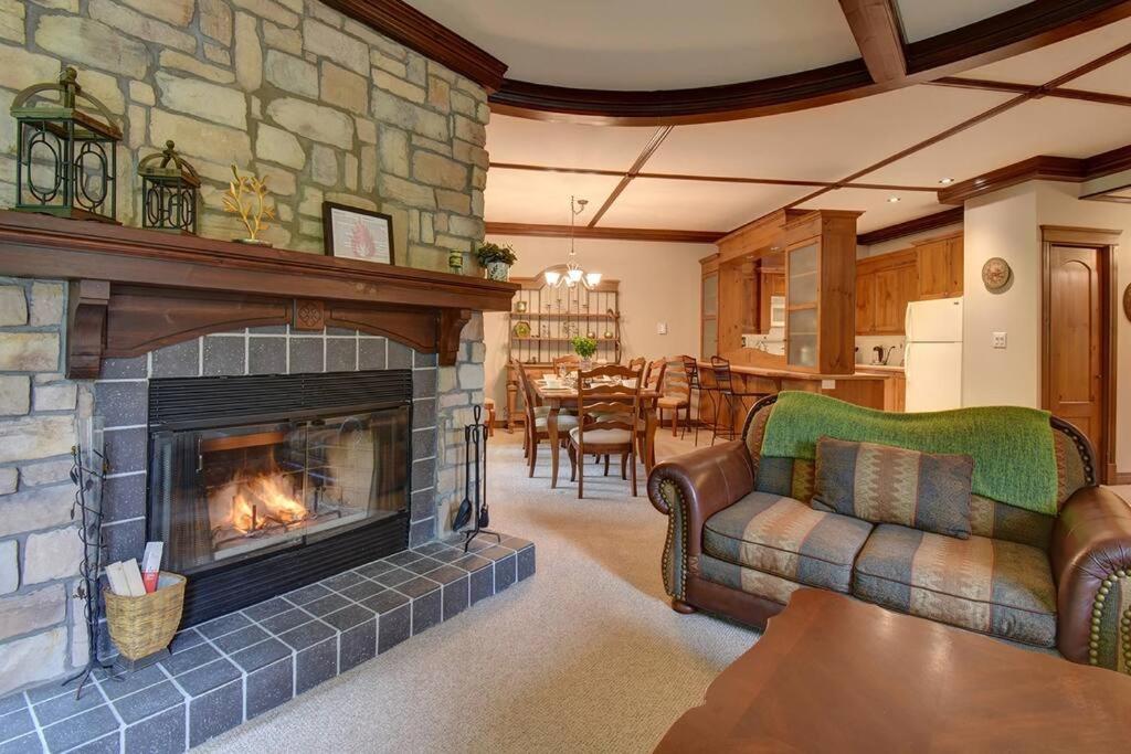 Manoirs-Luxury Golf - 1KM to Mont-Tremblant with AC