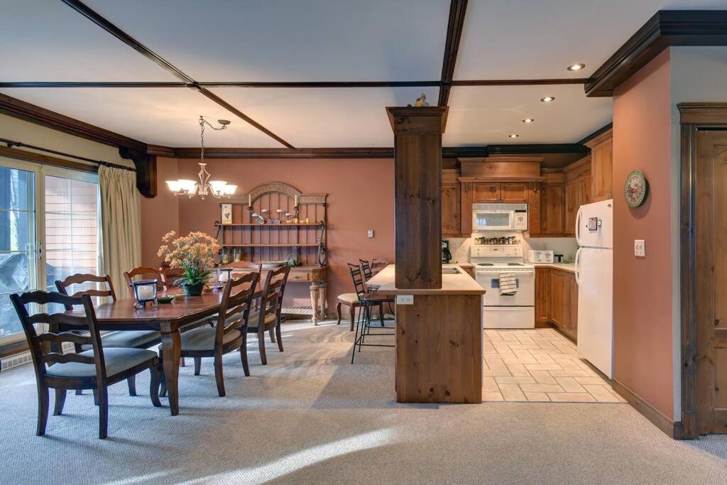 Manoirs-Luxury Golf - 1KM to Mont-Tremblant with AC