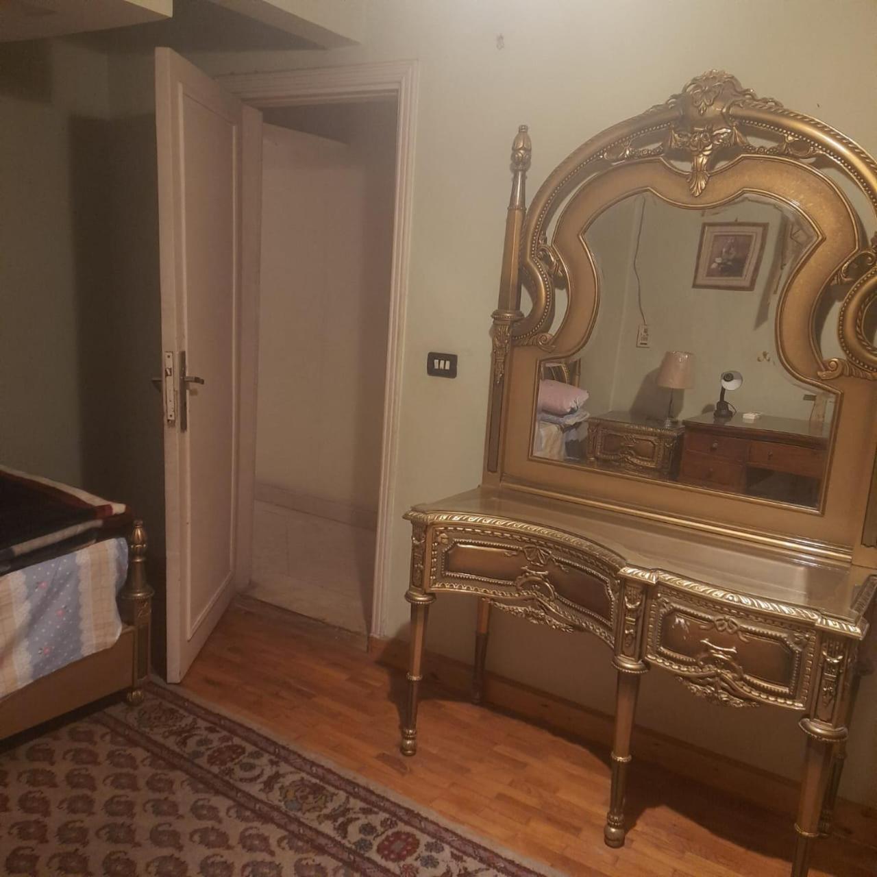 3 Bed Rooms Ac Fully Equipped flat in Mohandsseen Cairo