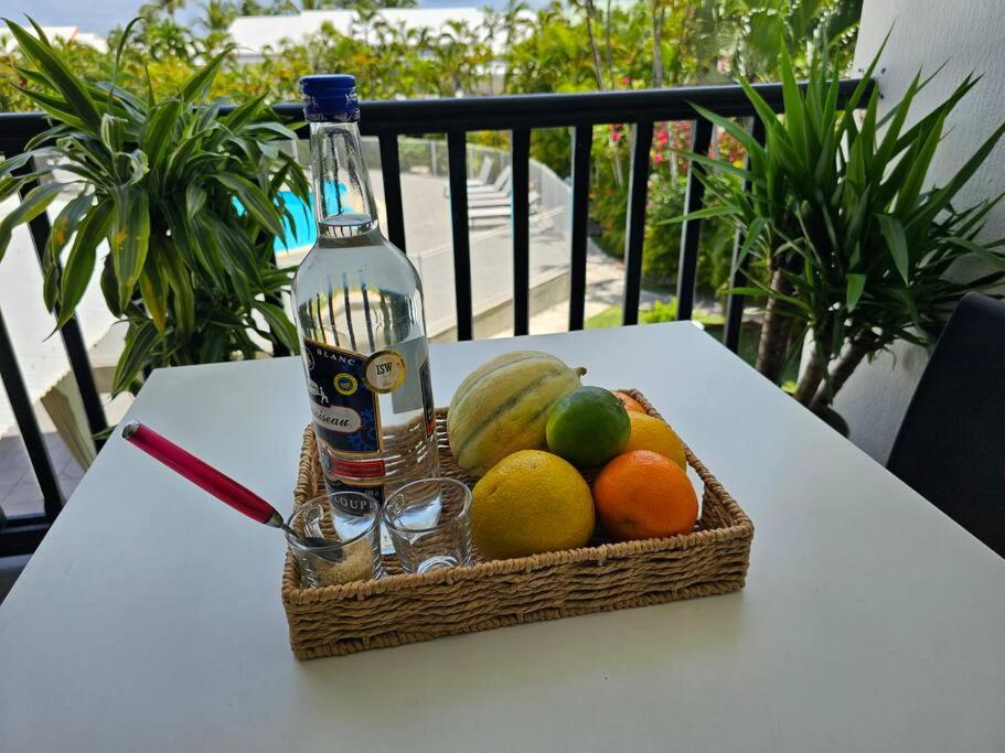 Studio climatisé avec balcon 5min de la plage wifi et parking gratuit