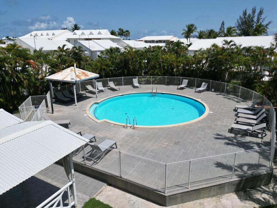 Studio climatisé avec balcon 5min de la plage wifi et parking gratuit