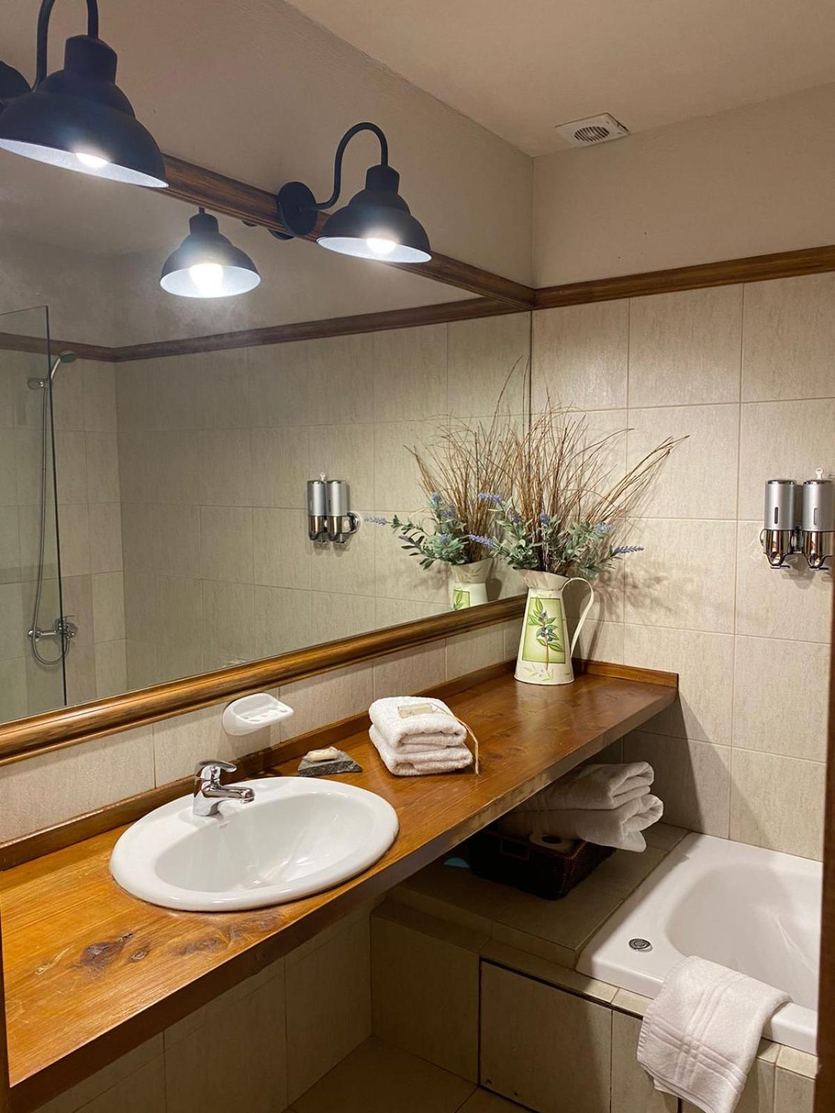 Arelauquen Bungalows & Suites